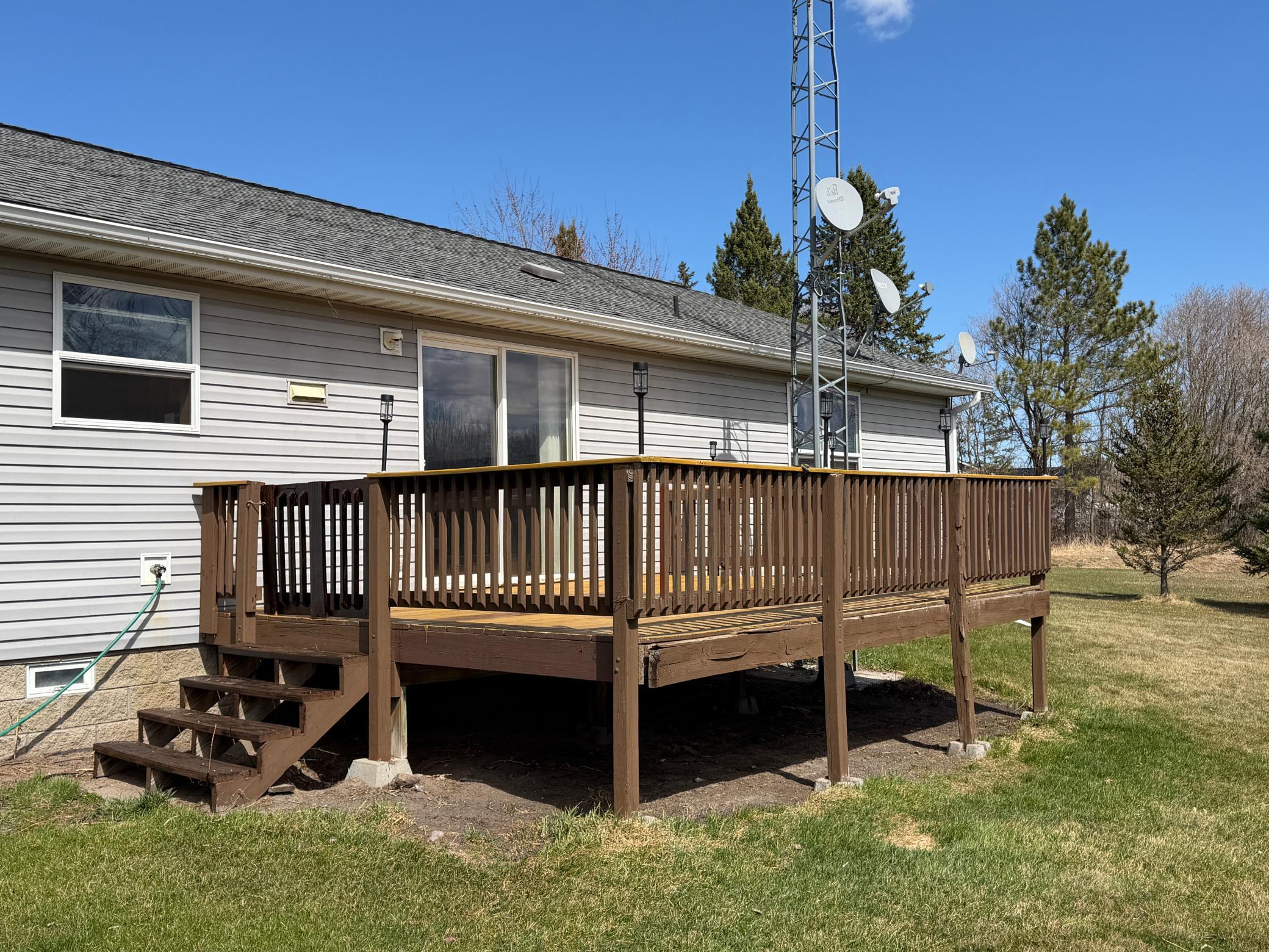 2004 single family home for sale at 58296 County Road 12 in Warroad, MN — 3 bed, 2 bath (photo 19 of 42)