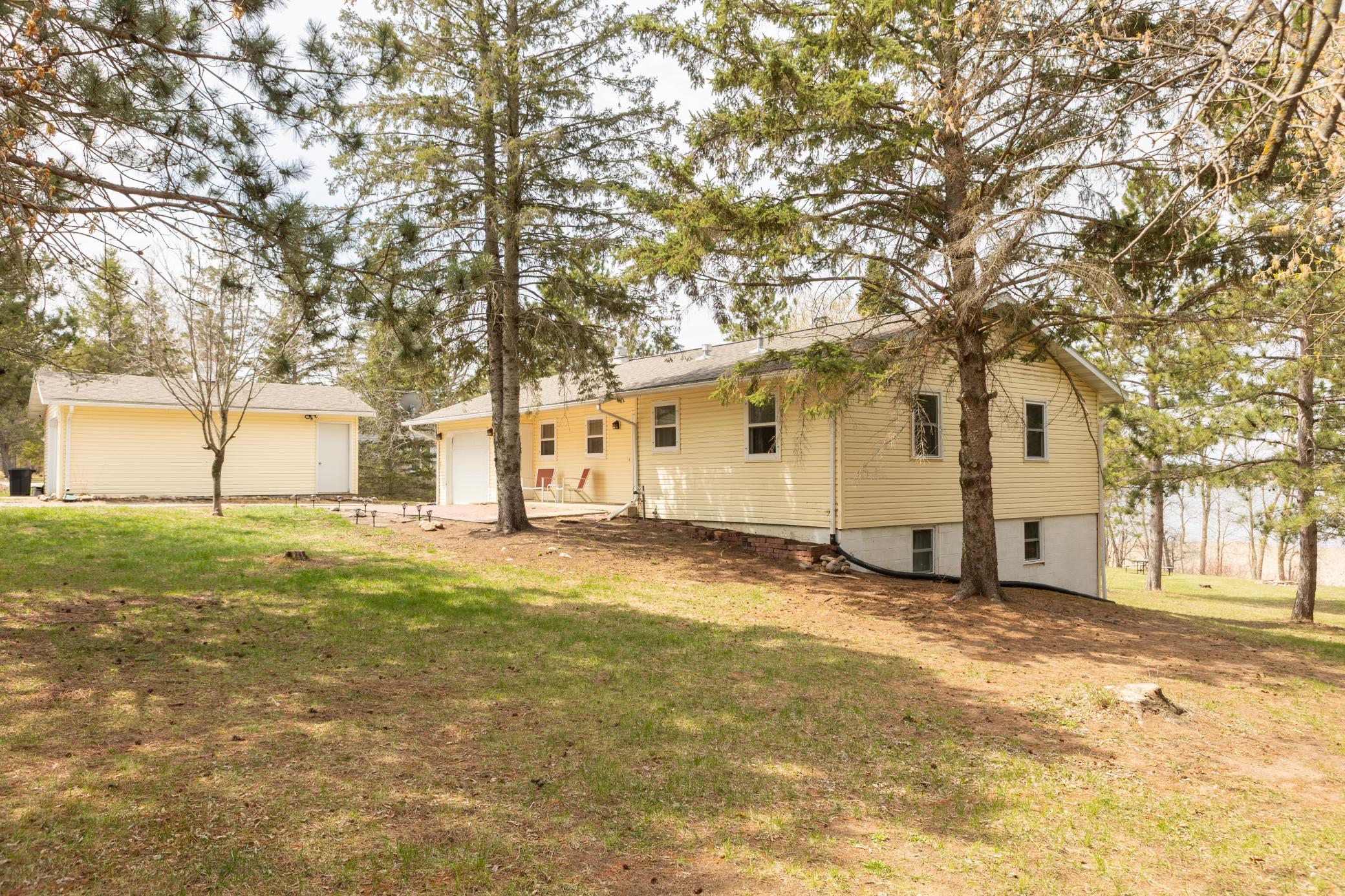 1978 single family home for sale at 39115 E Blueberry Drive in Menahga, MN — 3 bed, 2 bath (photo 3 of 49)