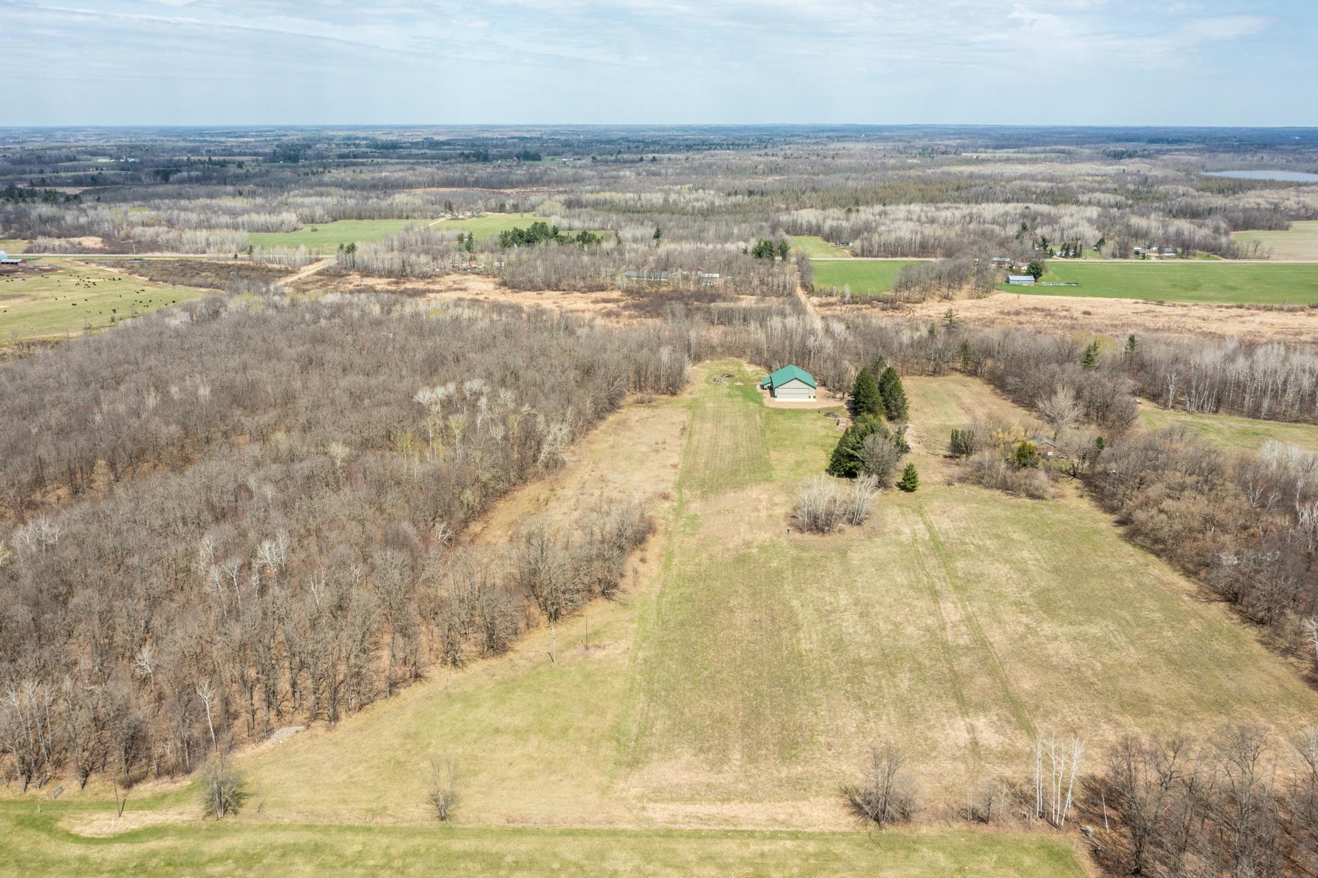 2008 single family home for sale at 9671 Zallar Road in Brainerd, MN — 1 bed, 1 bath (photo 2 of 49)