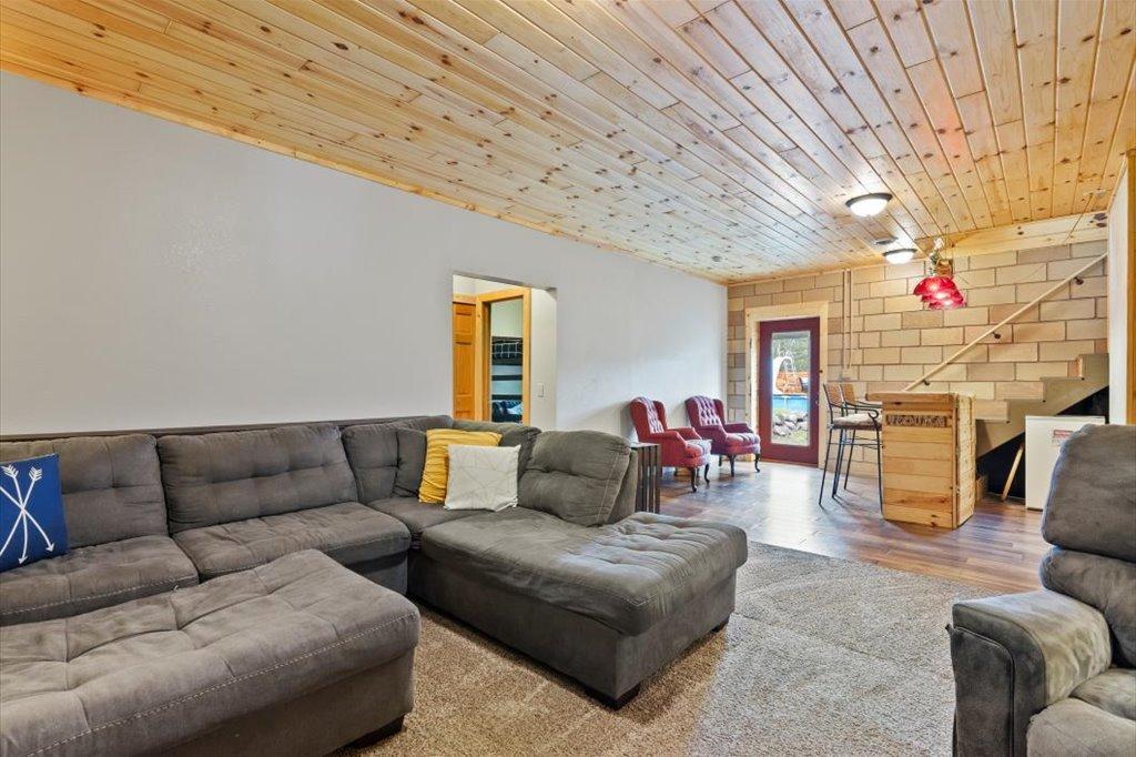 2015 single family home for sale at 7367 Hunter Circle in Brainerd, MN — 4 bed, 3 bath (photo 21 of 35)