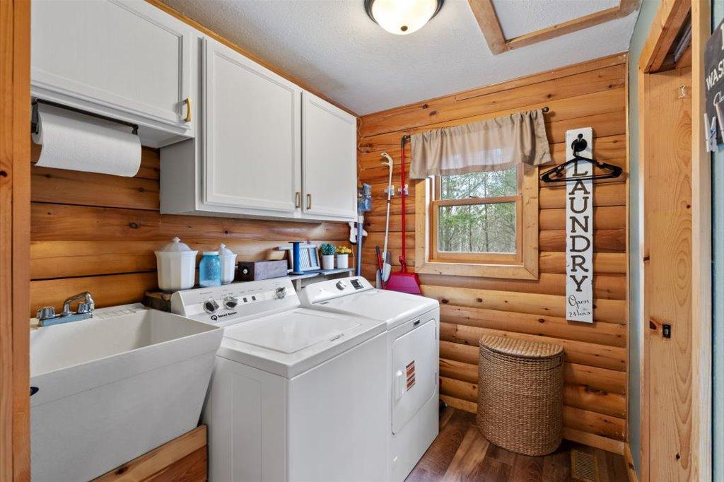 2015 single family home for sale at 7367 Hunter Circle in Brainerd, MN — 4 bed, 3 bath (photo 28 of 35)