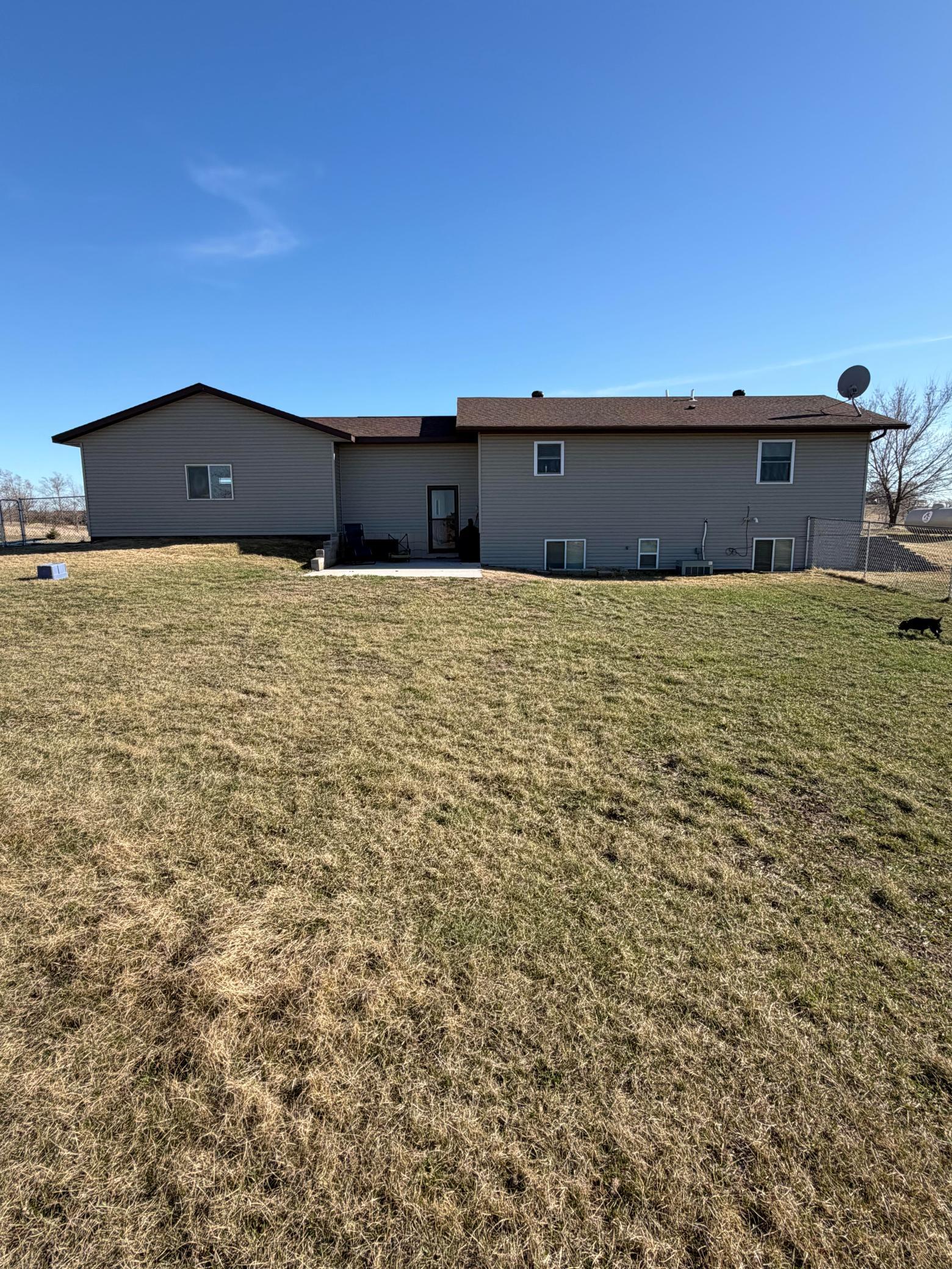 1980 single family home for sale at 41485 429th Street in Perham, MN — 4 bed, 2 bath (photo 3 of 14)