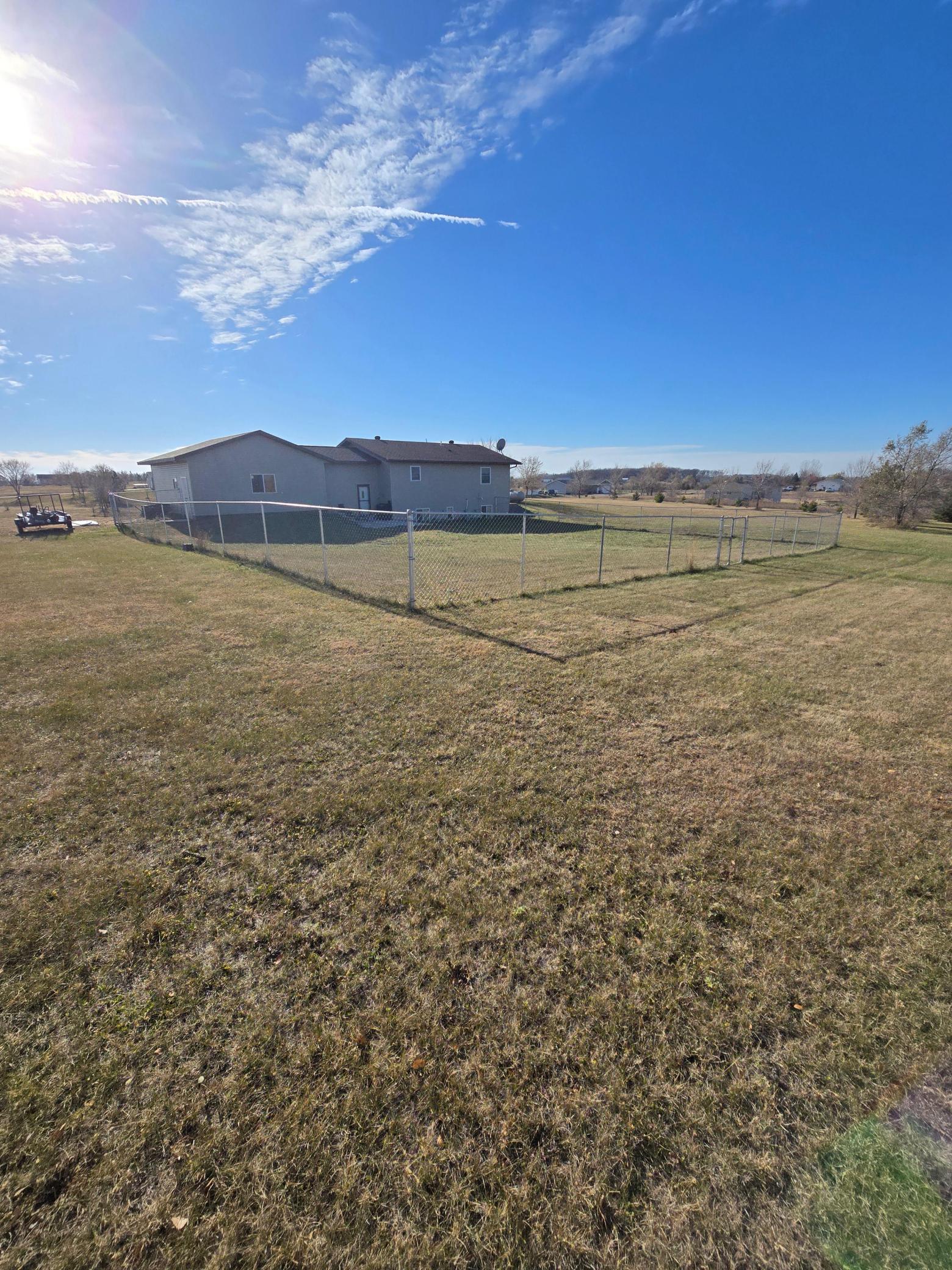 1980 single family home for sale at 41485 429th Street in Perham, MN — 4 bed, 2 bath (photo 4 of 14)