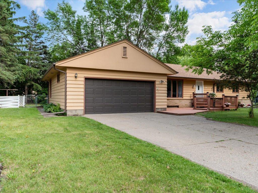 1960 single family home for sale at 1829 Graydon Avenue in Brainerd, MN — 4 bed, 3 bath