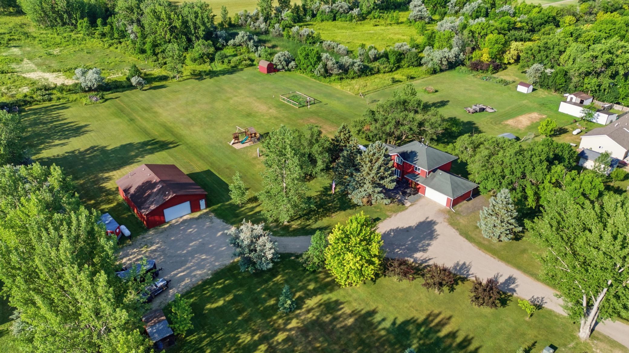 1979 single family home for sale at 14237 30th Avenue S in Glyndon, MN — 3 bed, 3 bath