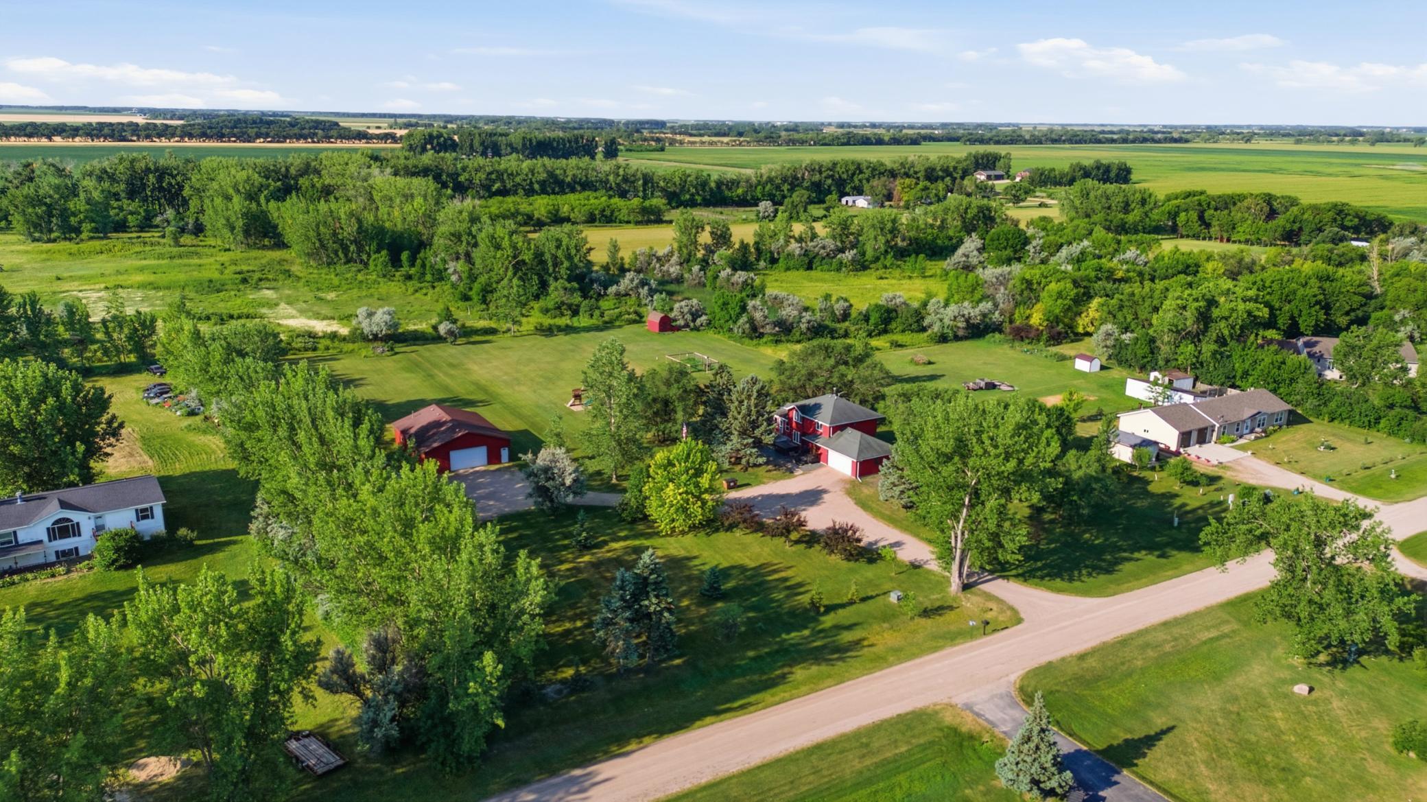 1979 single family home for sale at 14237 30th Avenue S in Glyndon, MN — 3 bed, 3 bath (photo 47 of 48)