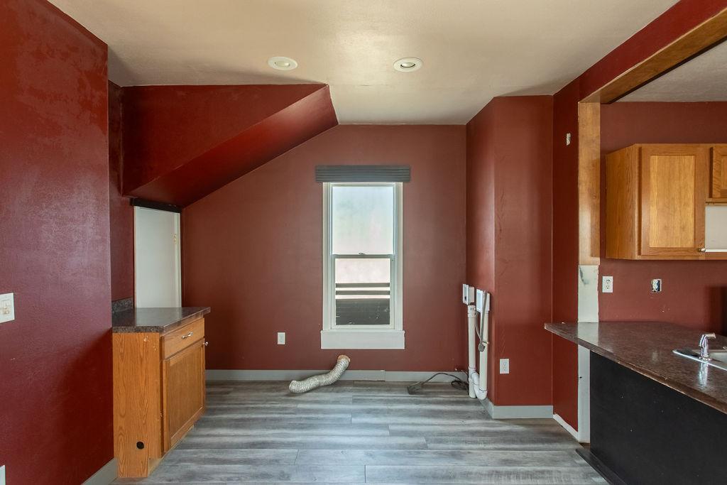 316 11th Street N, Moorhead MN 56560 - Photo 9 of 19