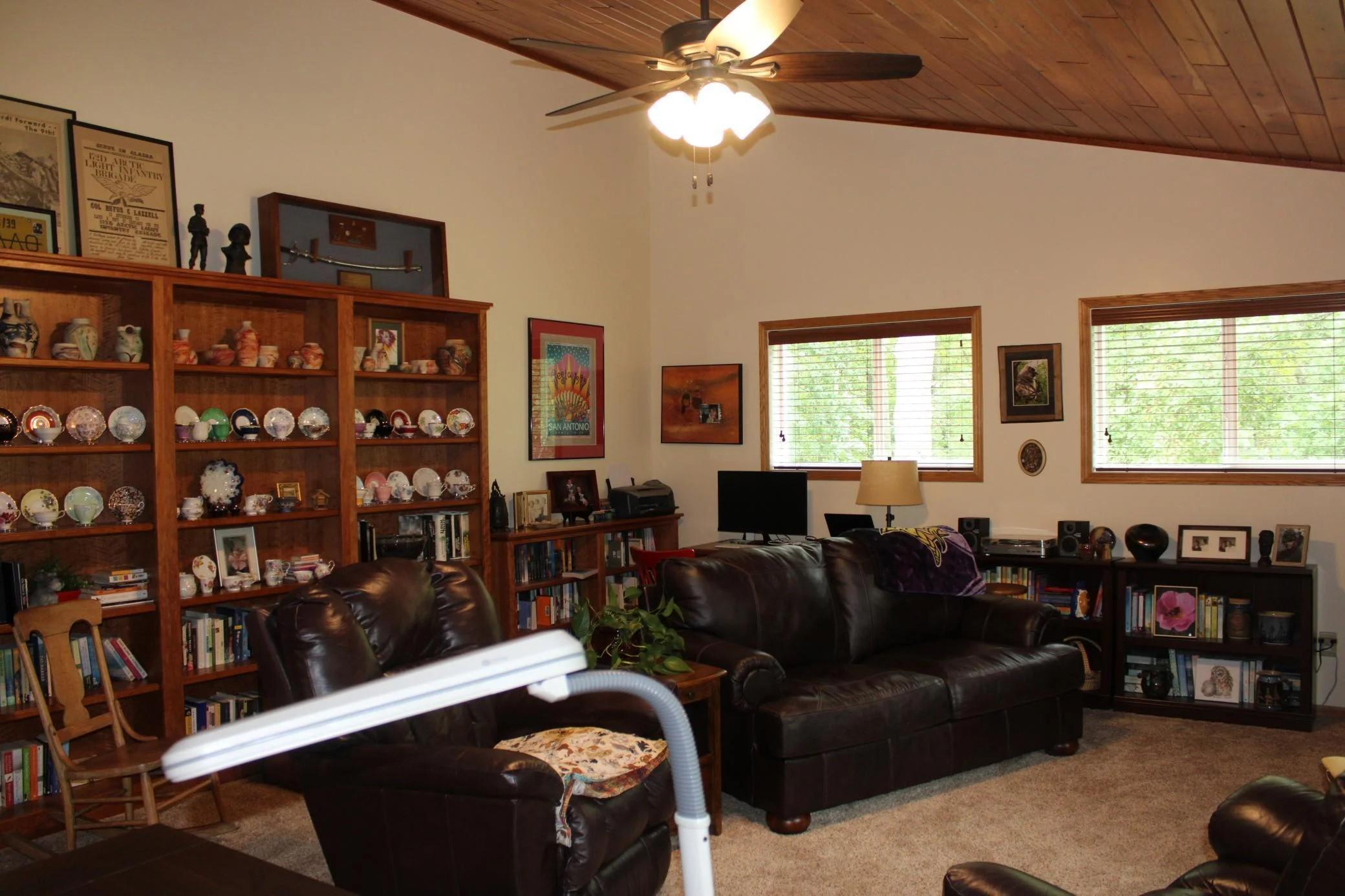 2007 single family home for sale at 1707 Crosby Court SE, Unit 4 in Bemidji, MN — 2 bed, 2 bath (photo 16 of 24)