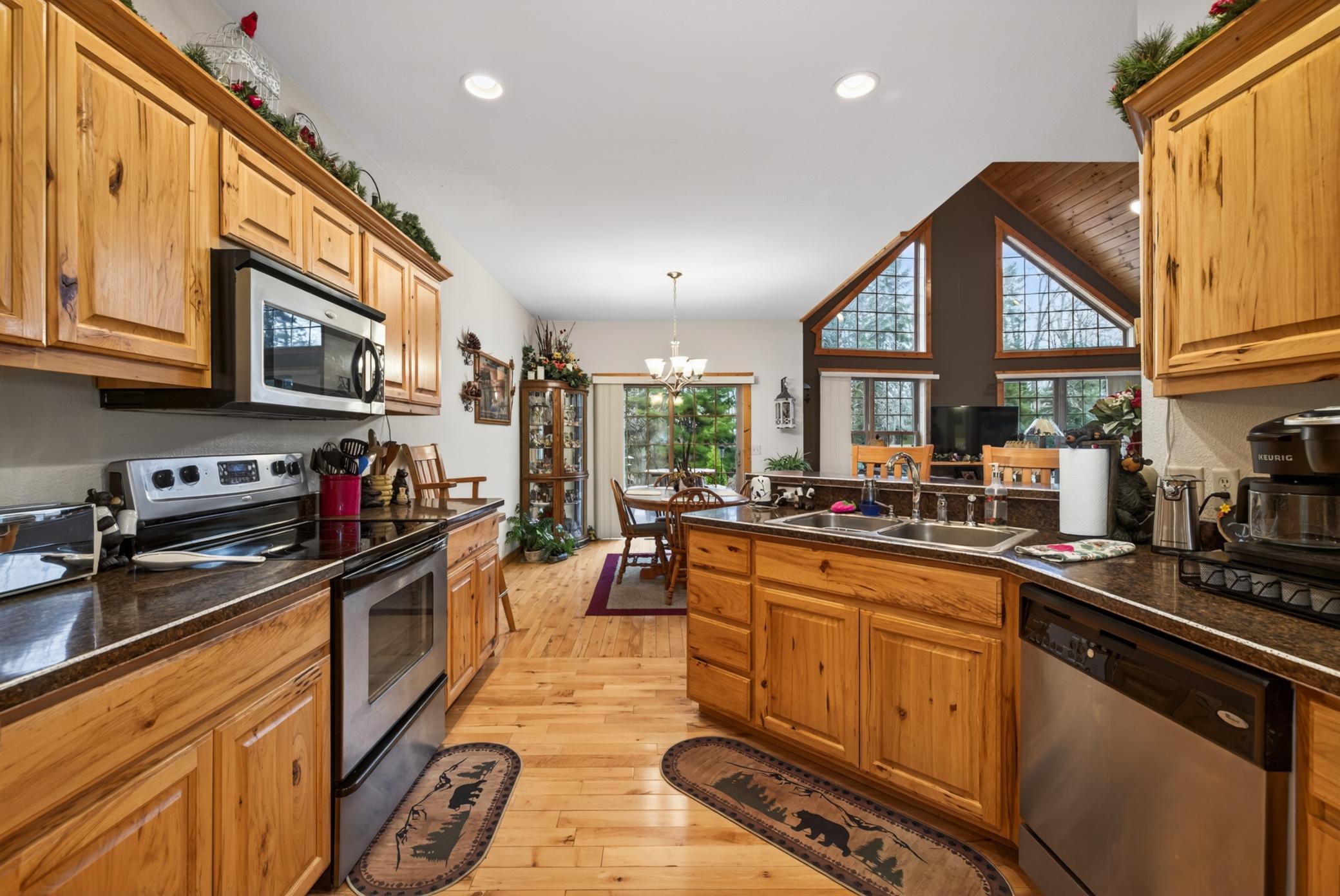 2007 single family home for sale at 24425 Gray Goose Drive in Park Rapids, MN — 4 bed, 3 bath (photo 15 of 41)