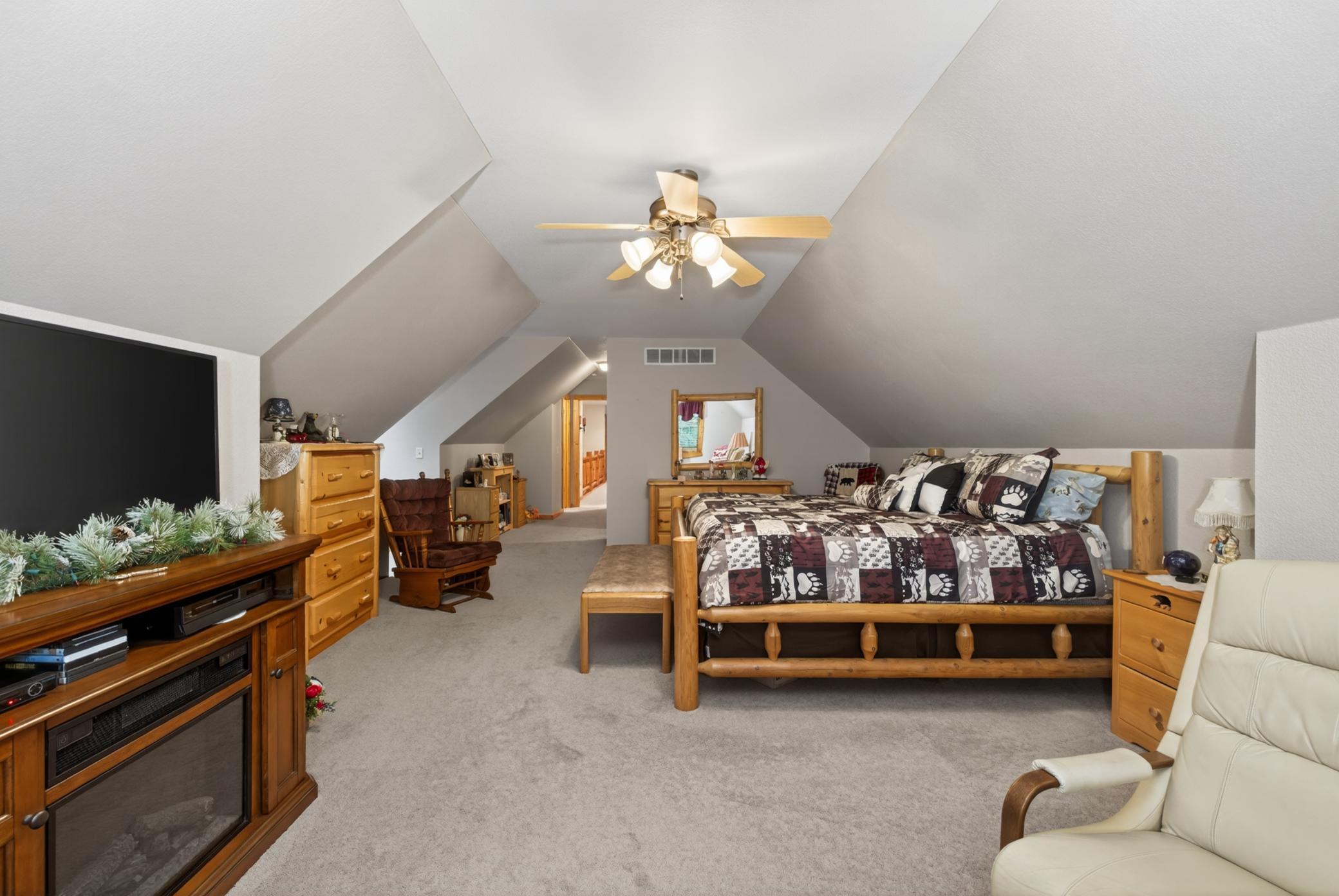 2007 single family home for sale at 24425 Gray Goose Drive in Park Rapids, MN — 4 bed, 3 bath (photo 22 of 41)