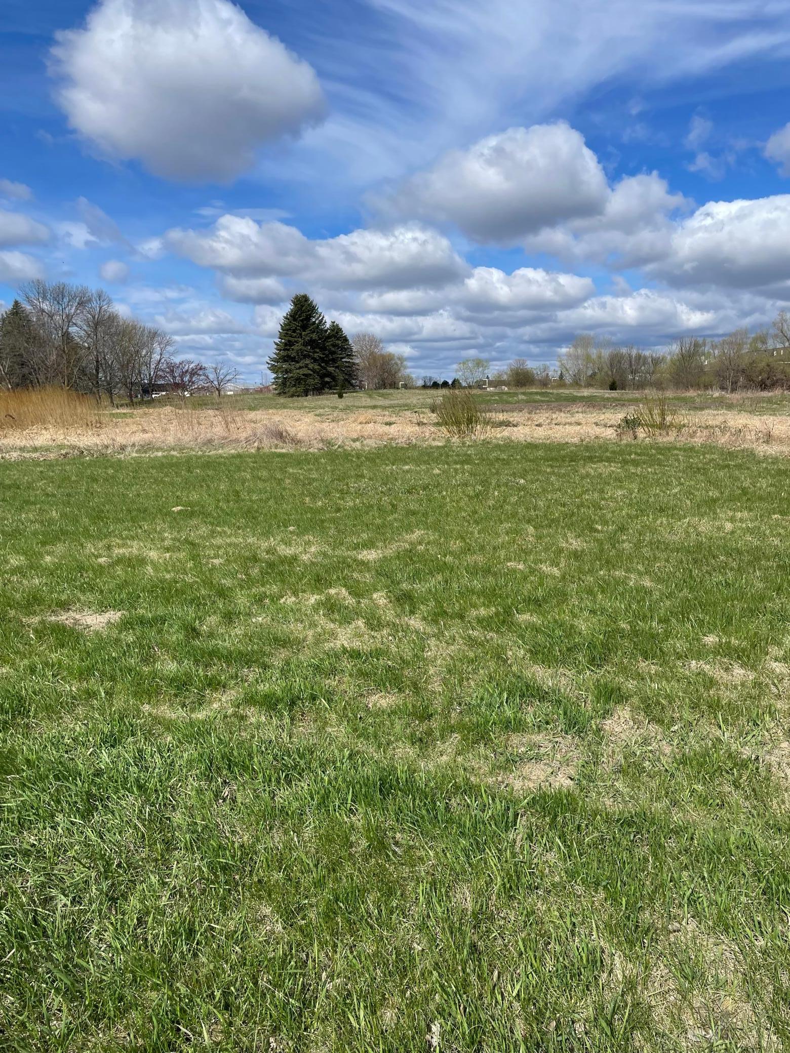 land for sale at 2309 S Broadway Street in Alexandria, MN