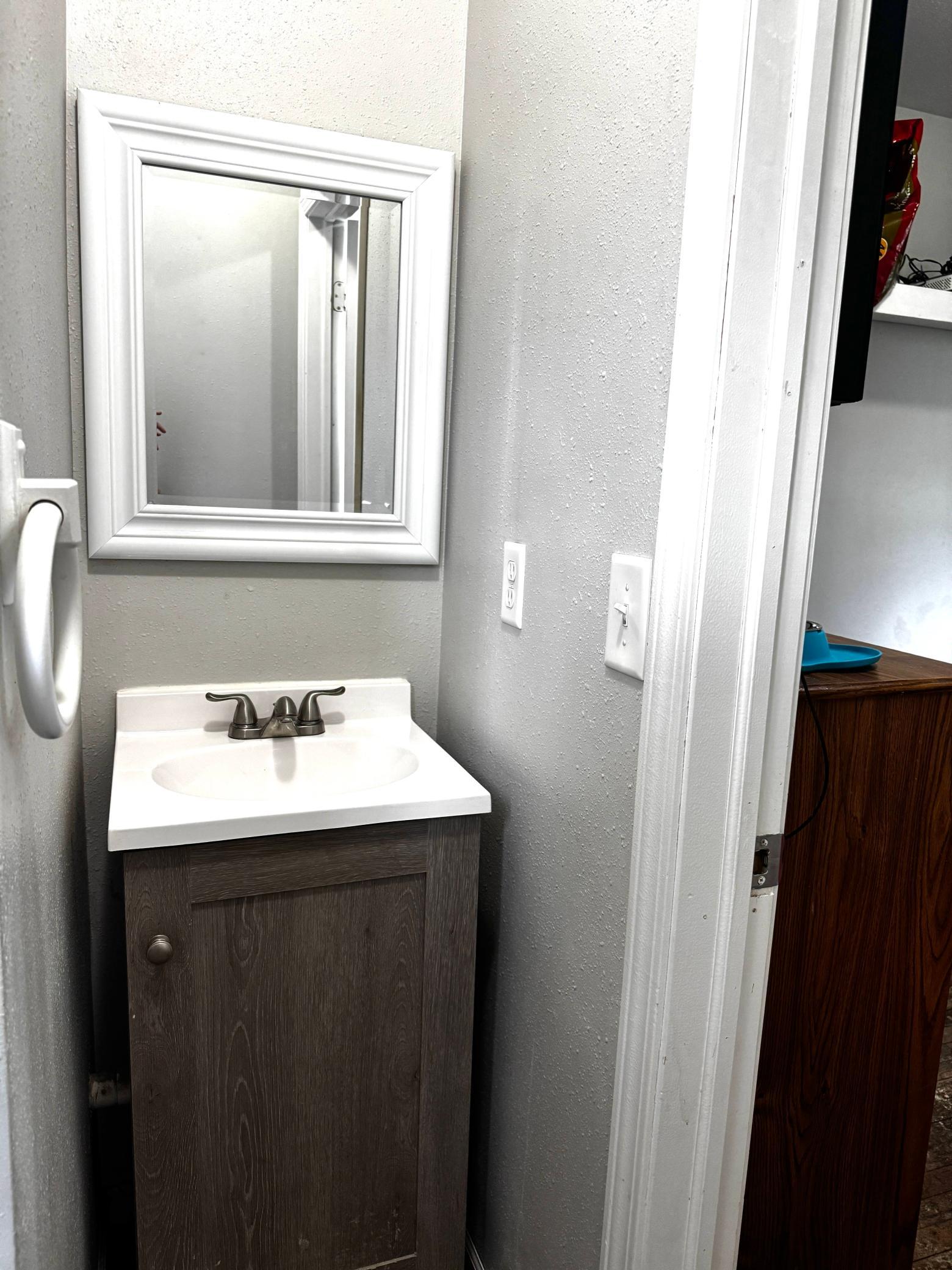 1622 S 11th Avenue S, Fargo ND 58103 - Photo 15 of 21