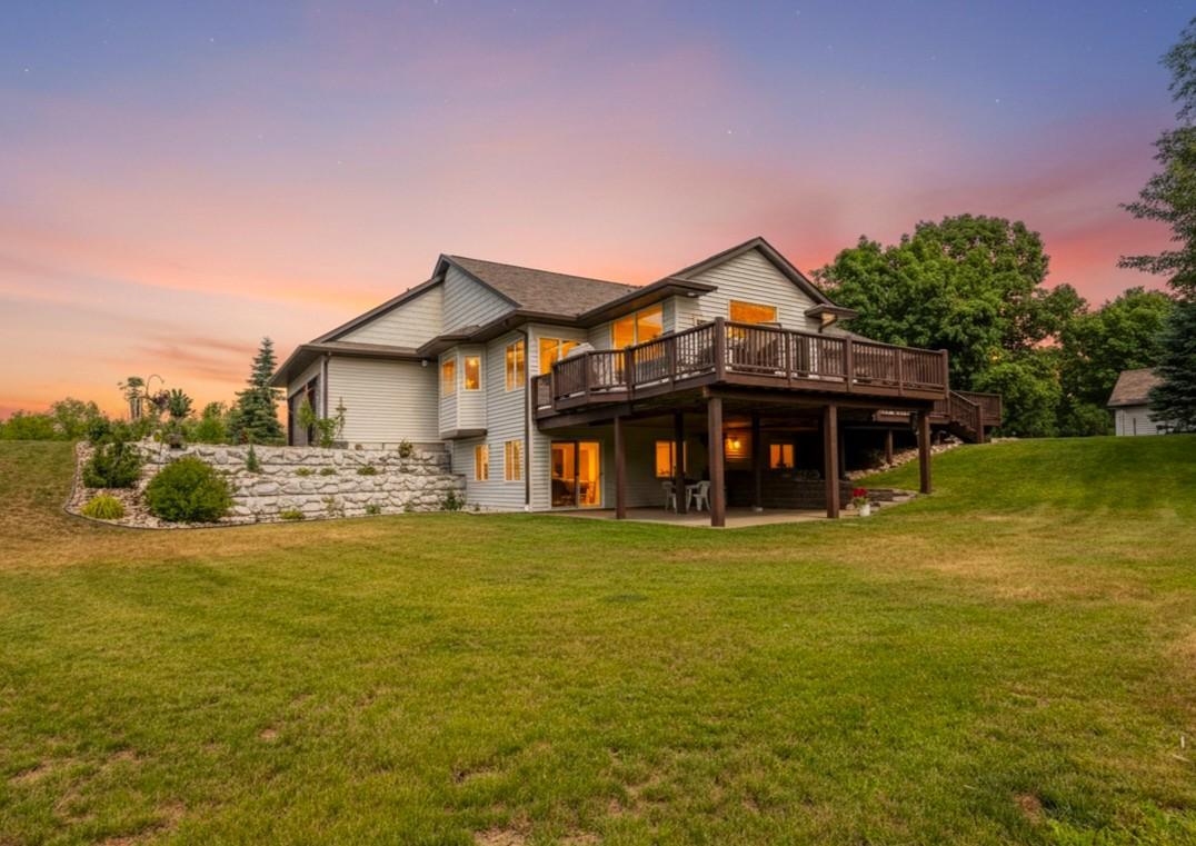 2003 single family home for sale at 30291 Duckweed Drive in Burtrum, MN — 4 bed, 3 bath (photo 3 of 66)