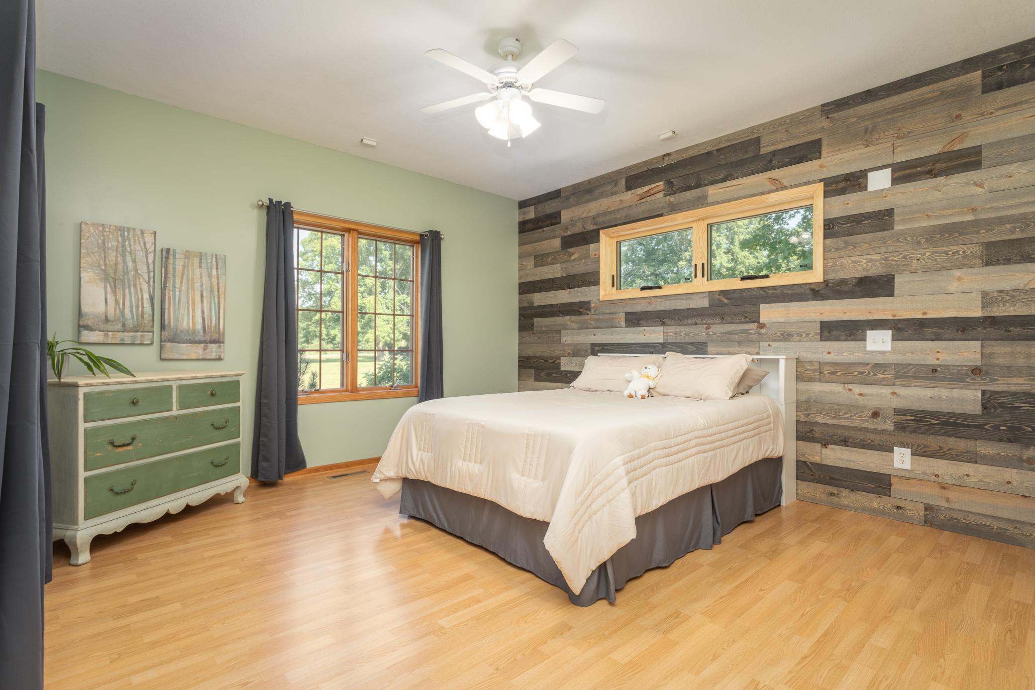 2003 single family home for sale at 30291 Duckweed Drive in Burtrum, MN — 4 bed, 3 bath (photo 37 of 66)