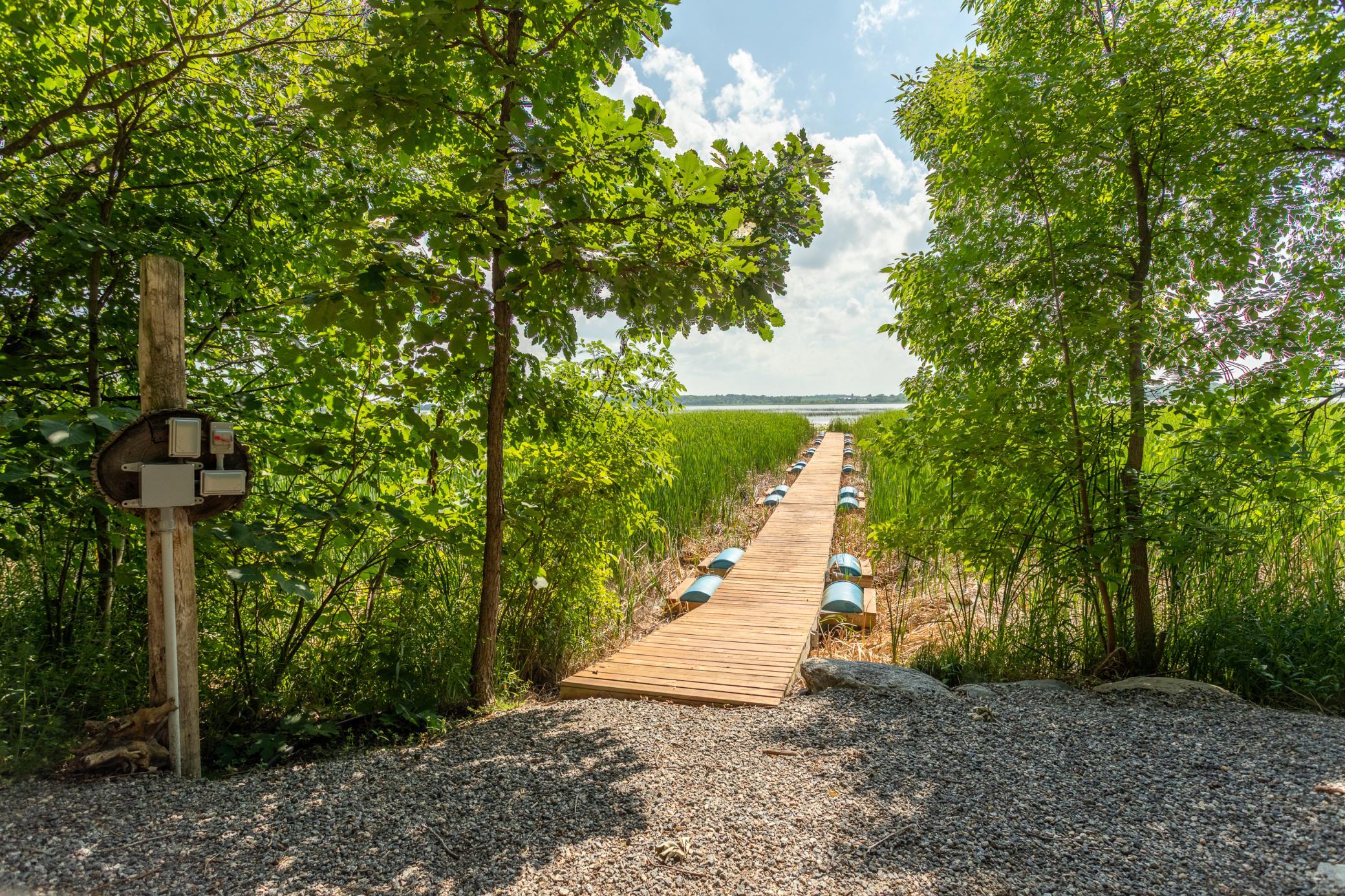 2003 single family home for sale at 30291 Duckweed Drive in Burtrum, MN — 4 bed, 3 bath (photo 7 of 66)
