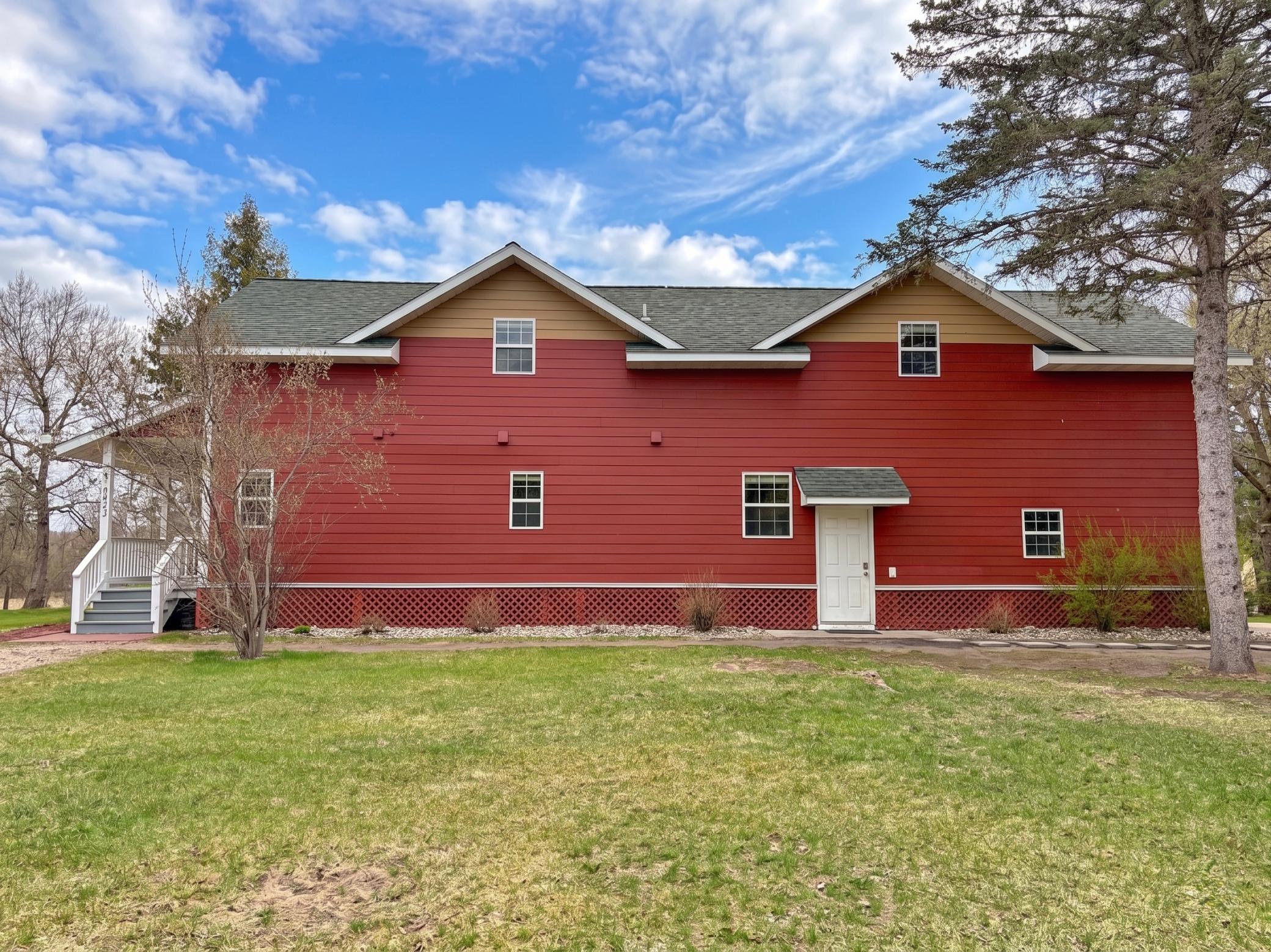2008 single family home for sale at 232 2nd Street NW in Menahga, MN — 3 bed, 4 bath (photo 3 of 42)