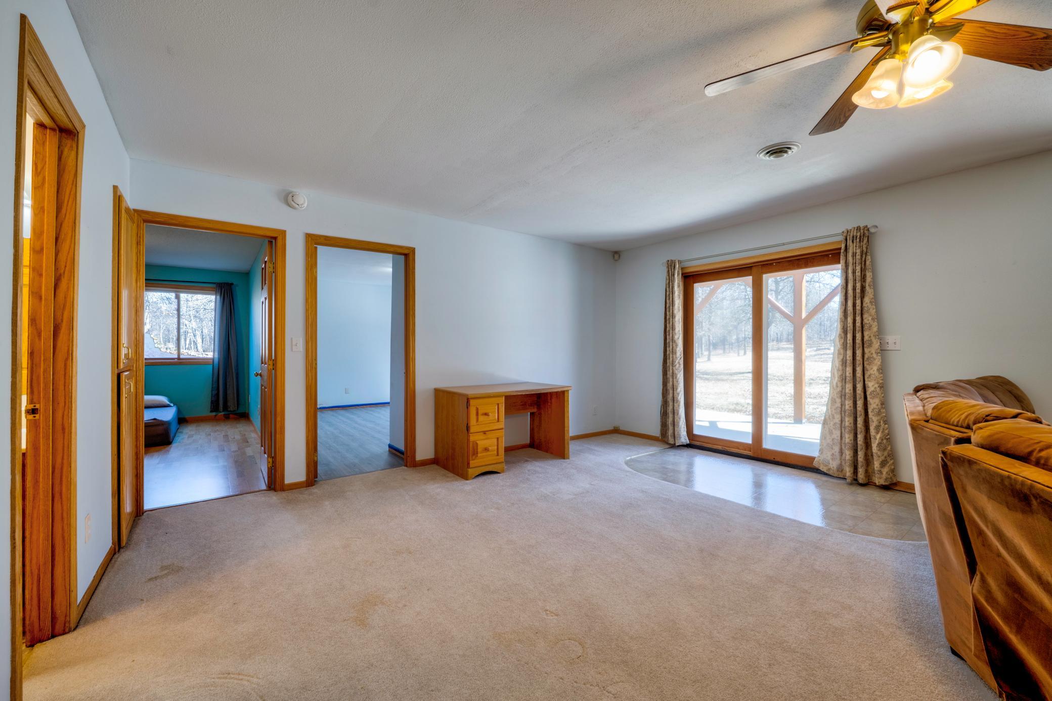 1997 single family home for sale at 1012 Maple Ridge Court NW in Bemidji, MN — 5 bed, 3 bath (photo 36 of 48)