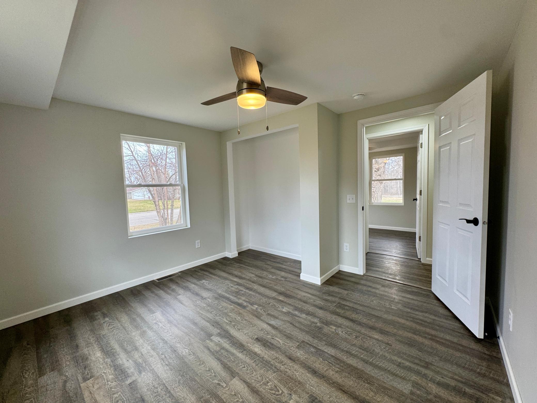 202 Washington Street SE, Warroad MN 56763 - Photo 19 of 23