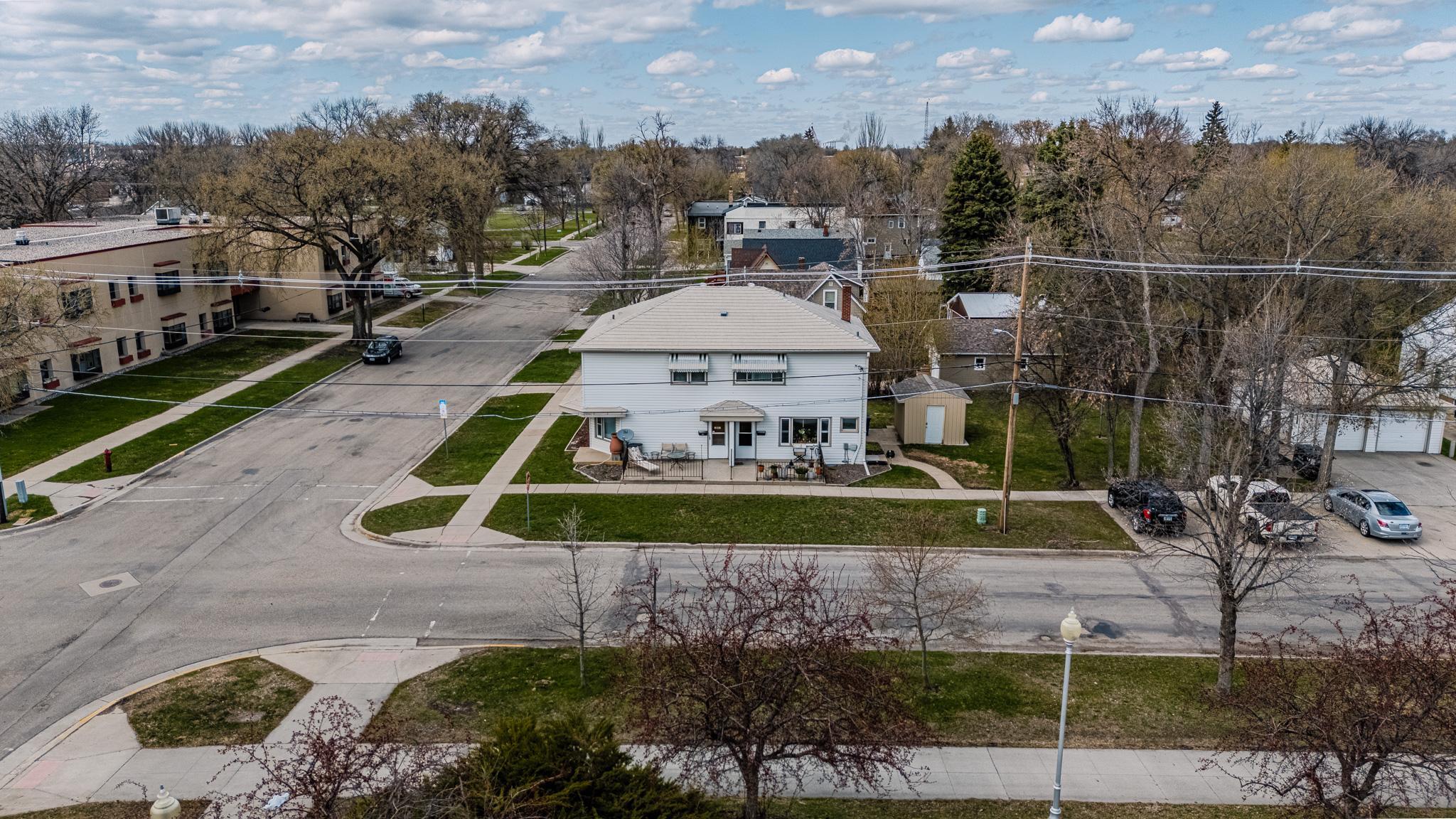 1002 5th Avenue S, Moorhead MN 56560 - Photo 2 of 10