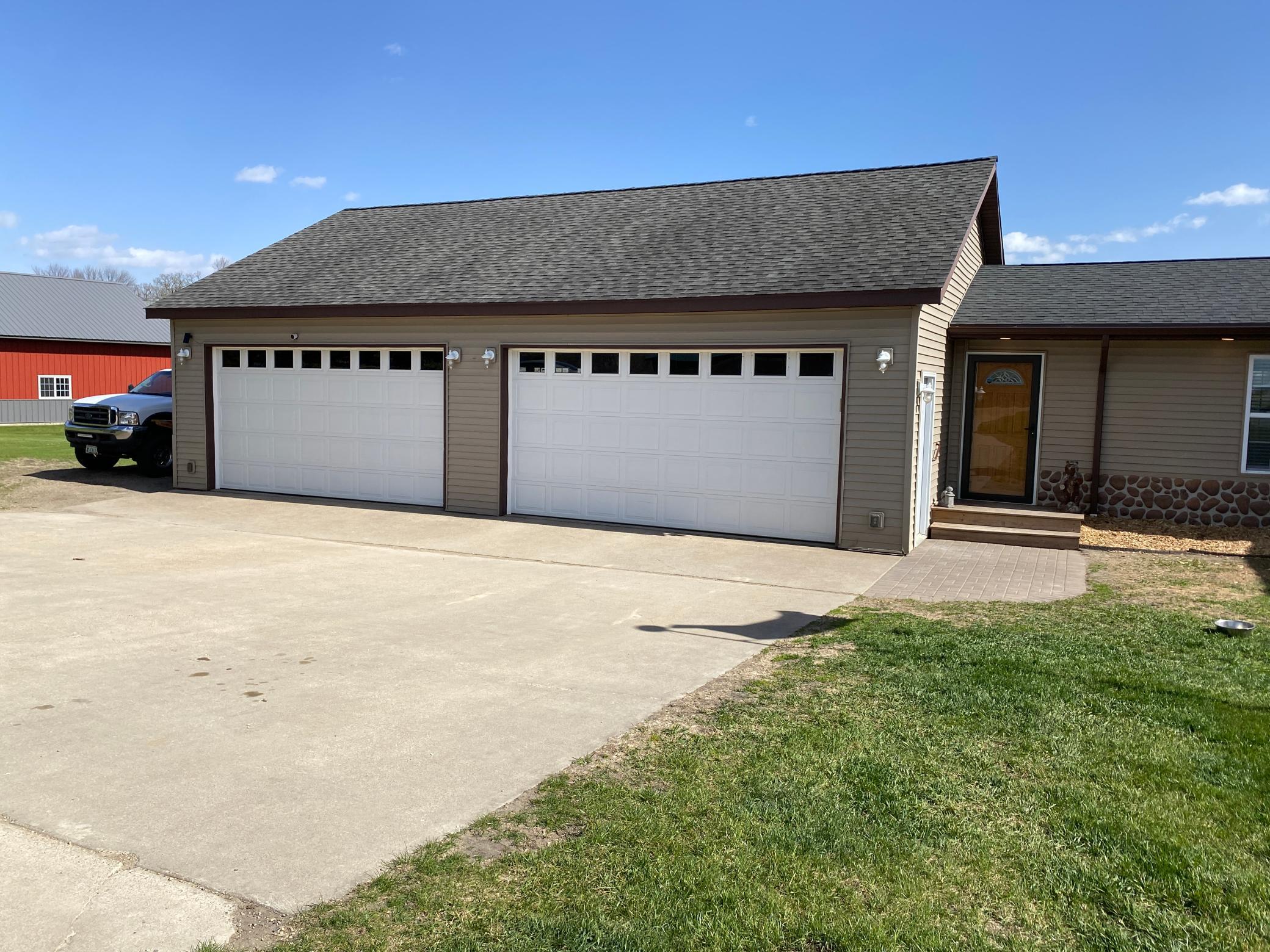 2005 single family home for sale at 8944 Dyrud Lane SE in Osakis, MN — 3 bed, 2 bath (photo 11 of 40)