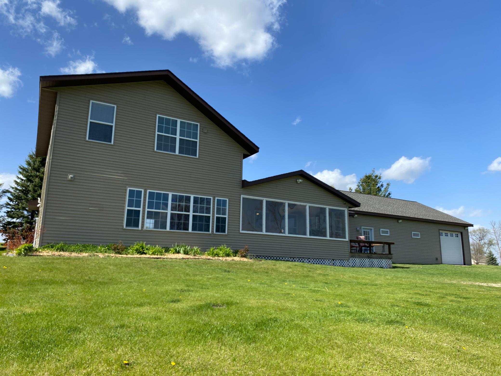 2005 single family home for sale at 8944 Dyrud Lane SE in Osakis, MN — 3 bed, 2 bath (photo 8 of 40)