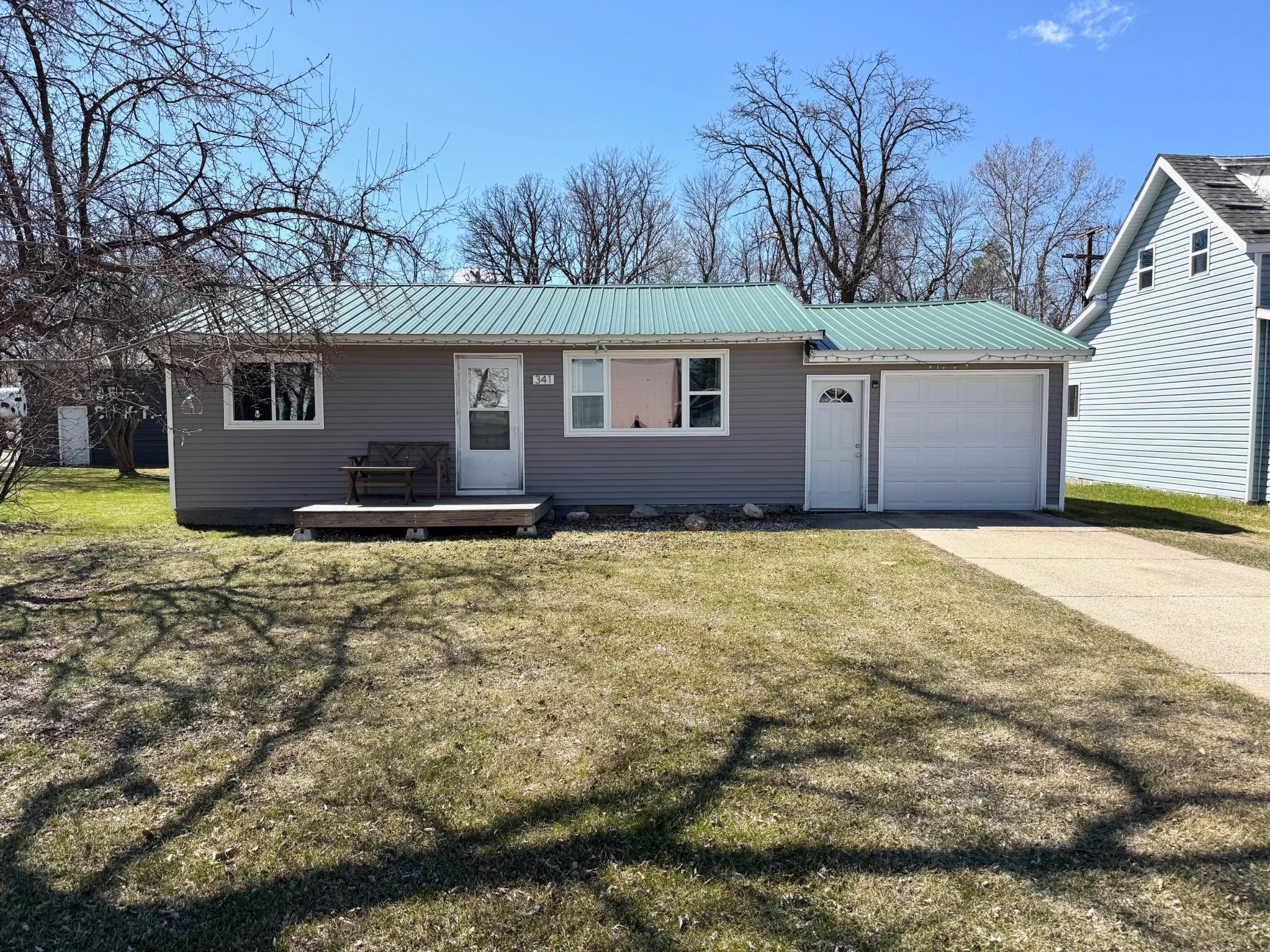 1961 single family home for sale at 341 4th Street N in Greenbush, MN — 3 bed, 1 bath