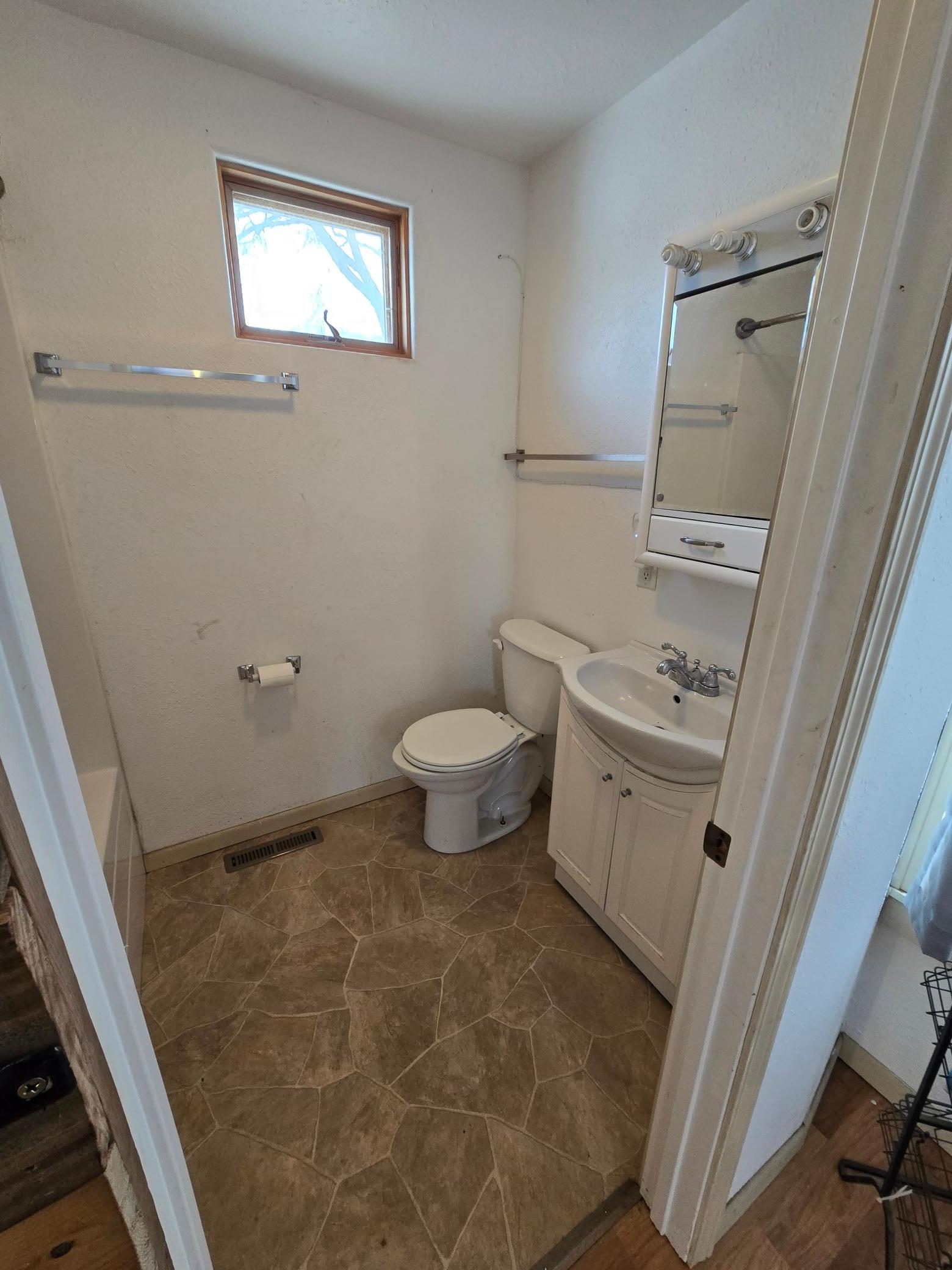 1426 13th Avenue S, Fargo ND 58103 - Photo 12 of 19