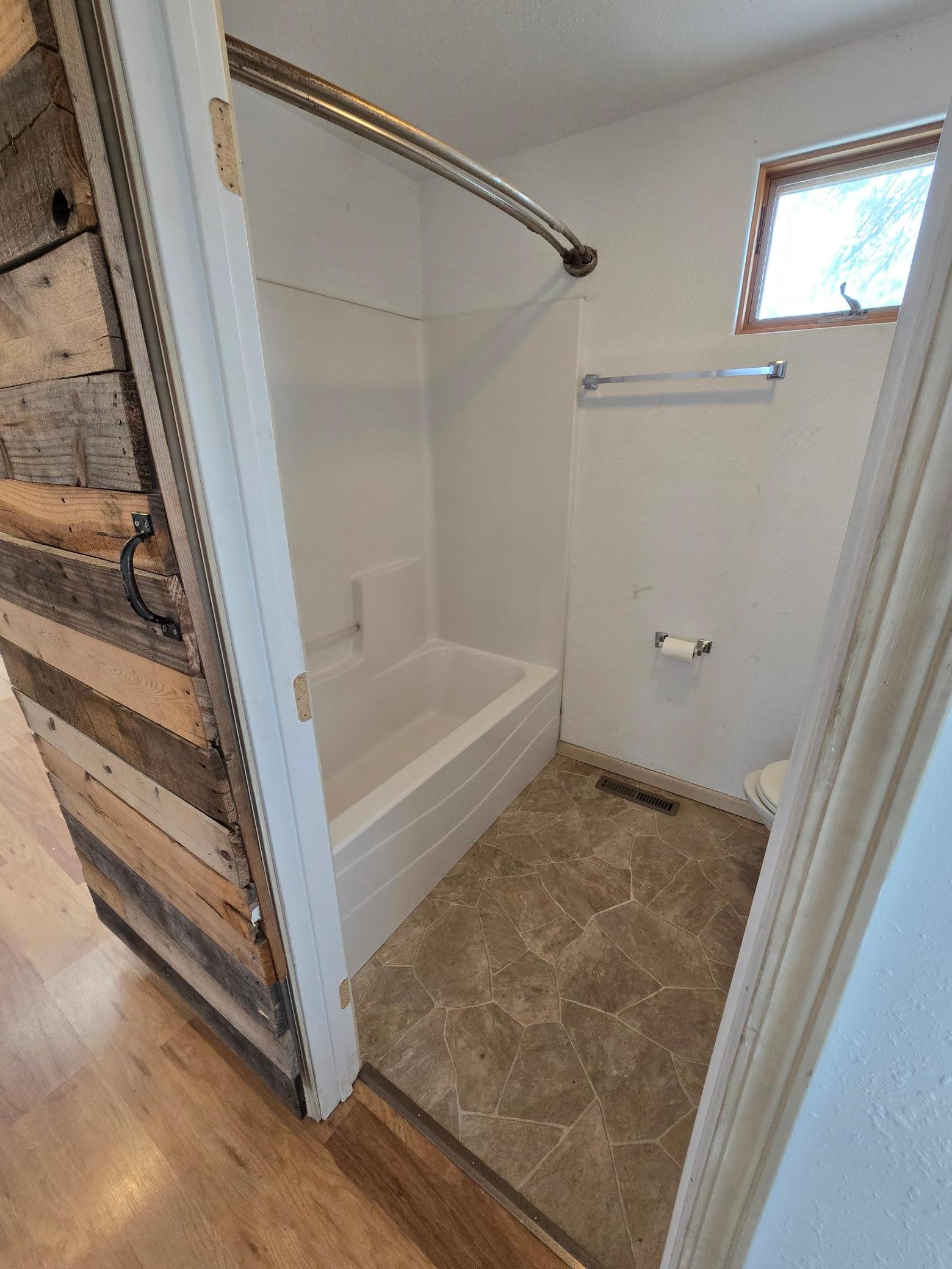1426 13th Avenue S, Fargo ND 58103 - Photo 13 of 19