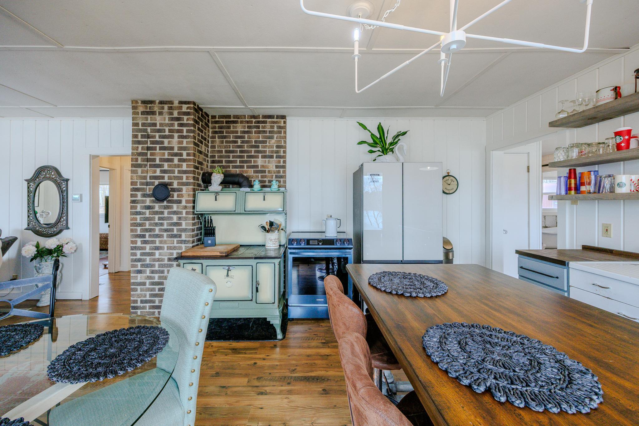 1955 single family home for sale at 40300 County 4 in Laporte, MN — 2 bed, 2 bath (photo 15 of 36)