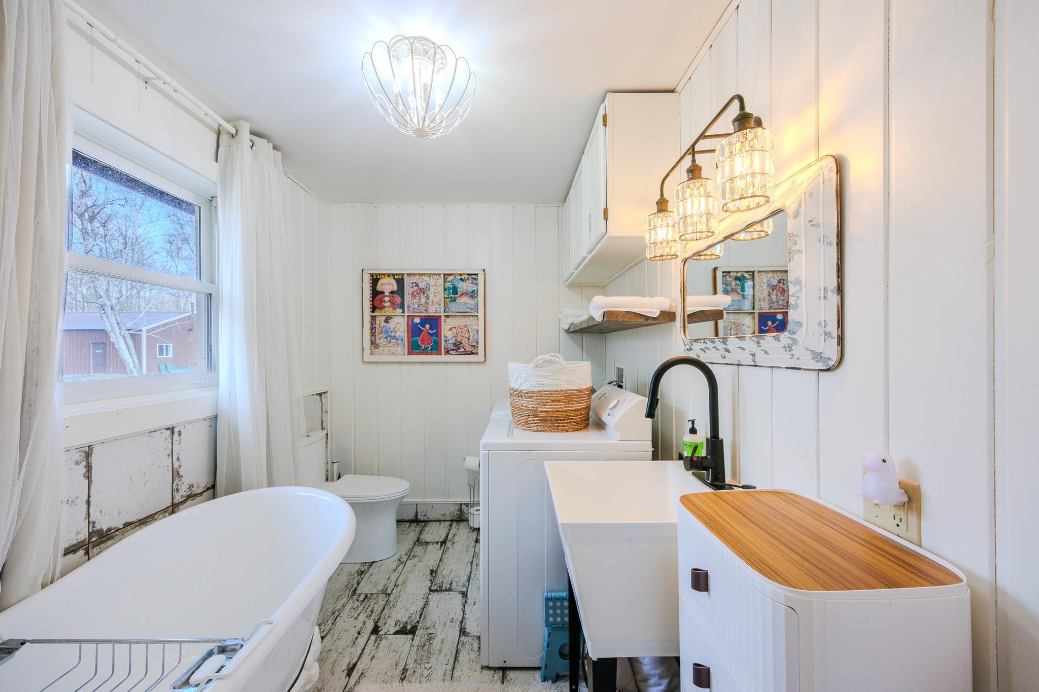 1955 single family home for sale at 40300 County 4 in Laporte, MN — 2 bed, 2 bath (photo 31 of 36)