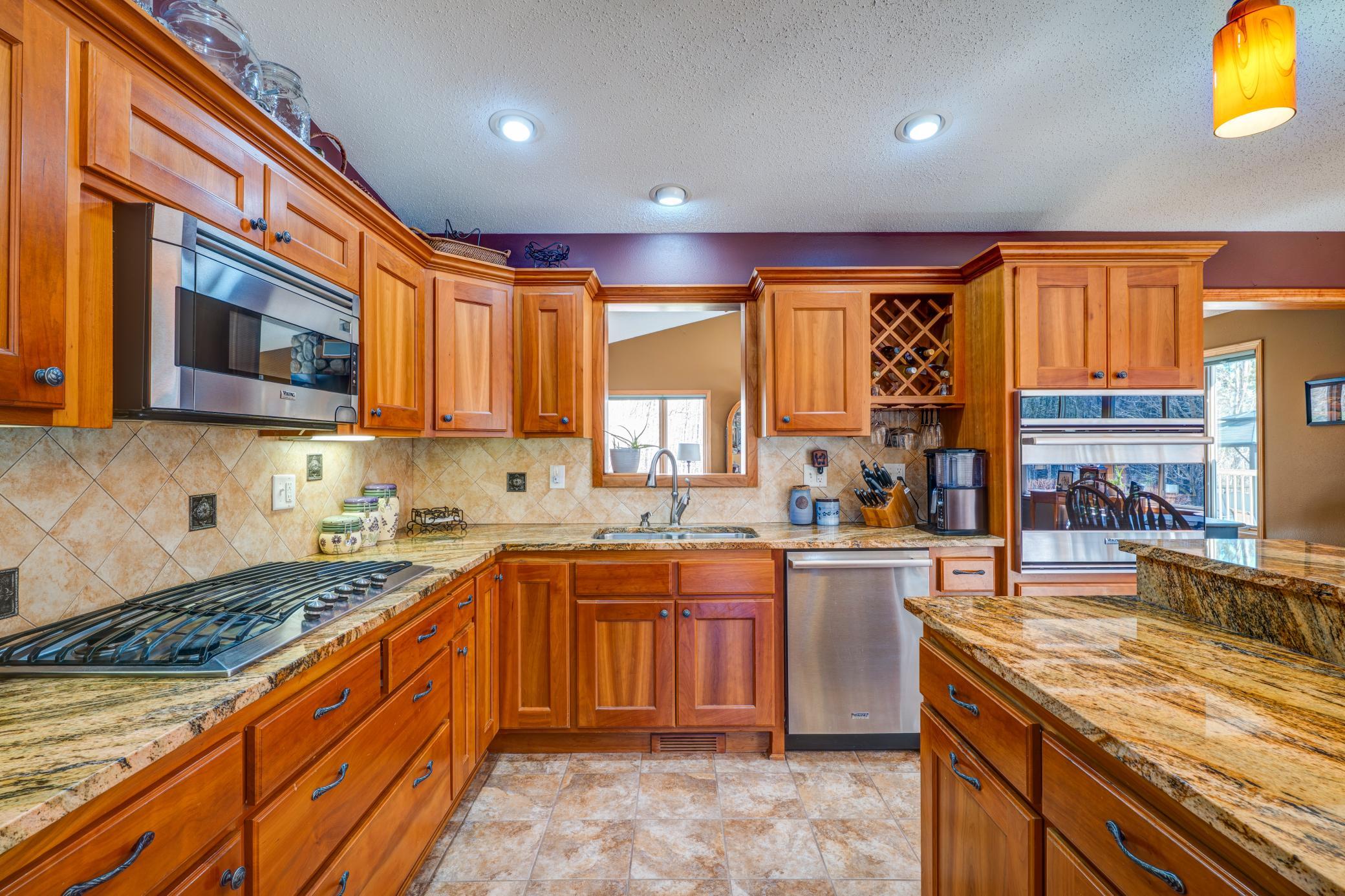 2008 single family home for sale at 8376 Cedar Crest Loop NW in Walker, MN — 3 bed, 3 bath (photo 6 of 70)