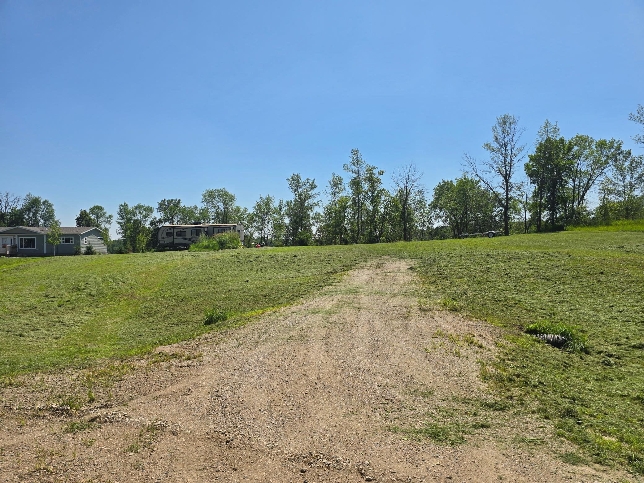 land for sale at 18589 Jarrett Drive in Audubon, MN (photo 3 of 5)