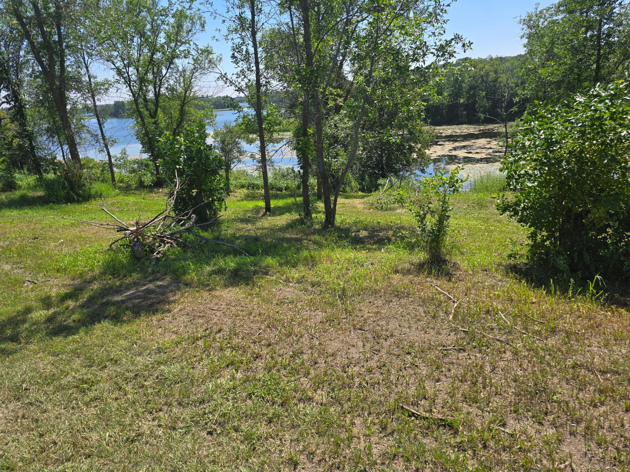land for sale at 18589 Jarrett Drive in Audubon, MN (photo 4 of 5)