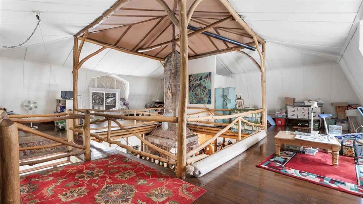 1913 single family home for sale at 1007 Van Dyke Road NW in Alexandria, MN — 4 bed, 3 bath (photo 32 of 71)