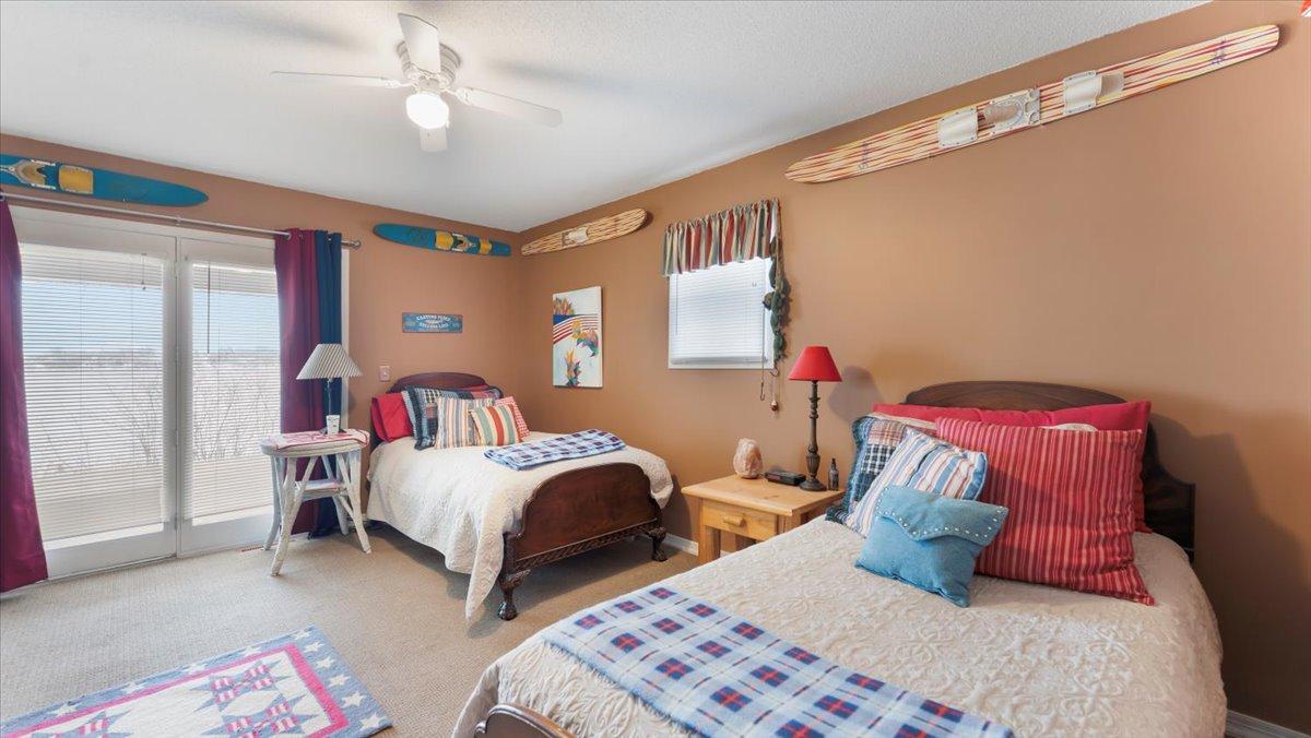 1913 single family home for sale at 1007 Van Dyke Road NW in Alexandria, MN — 4 bed, 3 bath (photo 40 of 71)