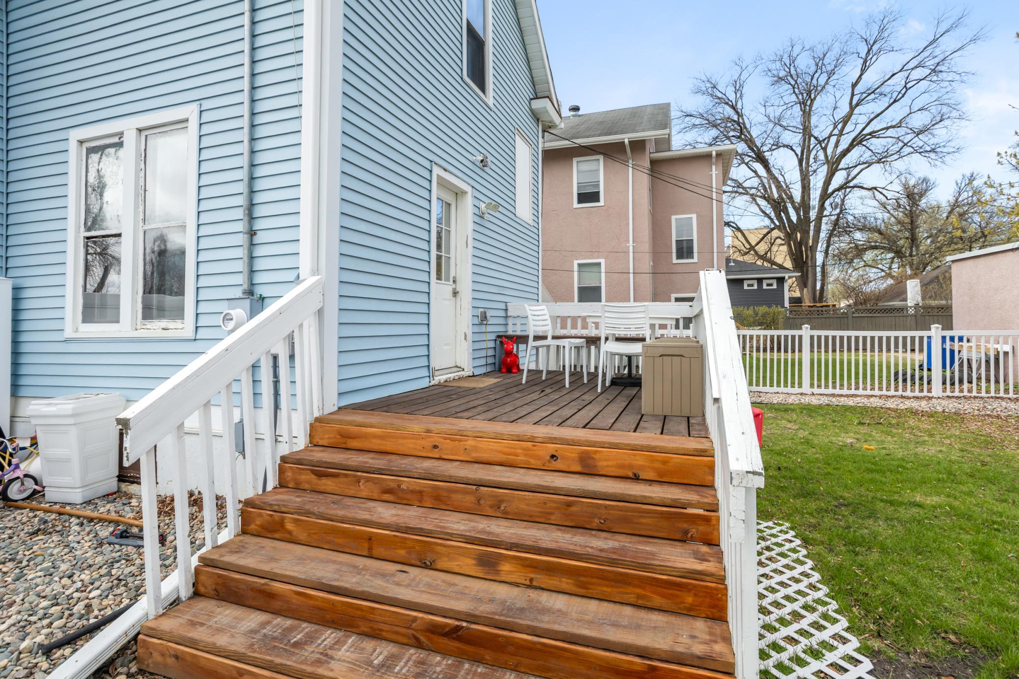 1898 single family home for sale at 203 8th Street S in Fargo, ND — 3 bed, 2 bath (photo 34 of 40)