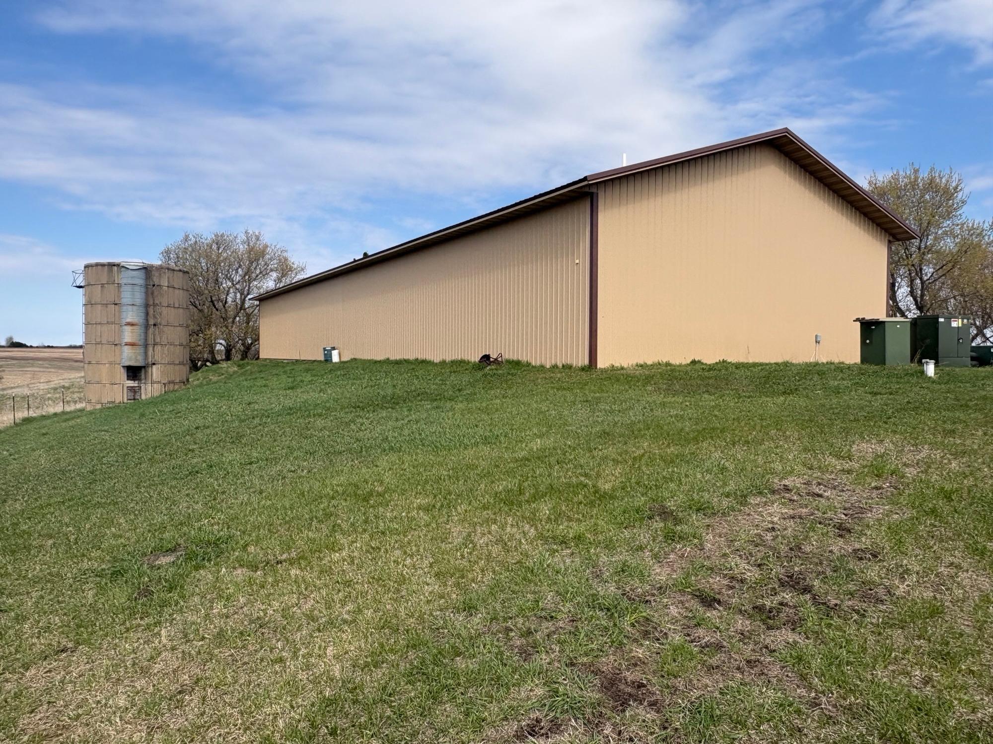1910 single family home for sale at 23889 County Hwy 1 in Fergus Falls, MN — 0 bed, 1 bath (photo 35 of 39)