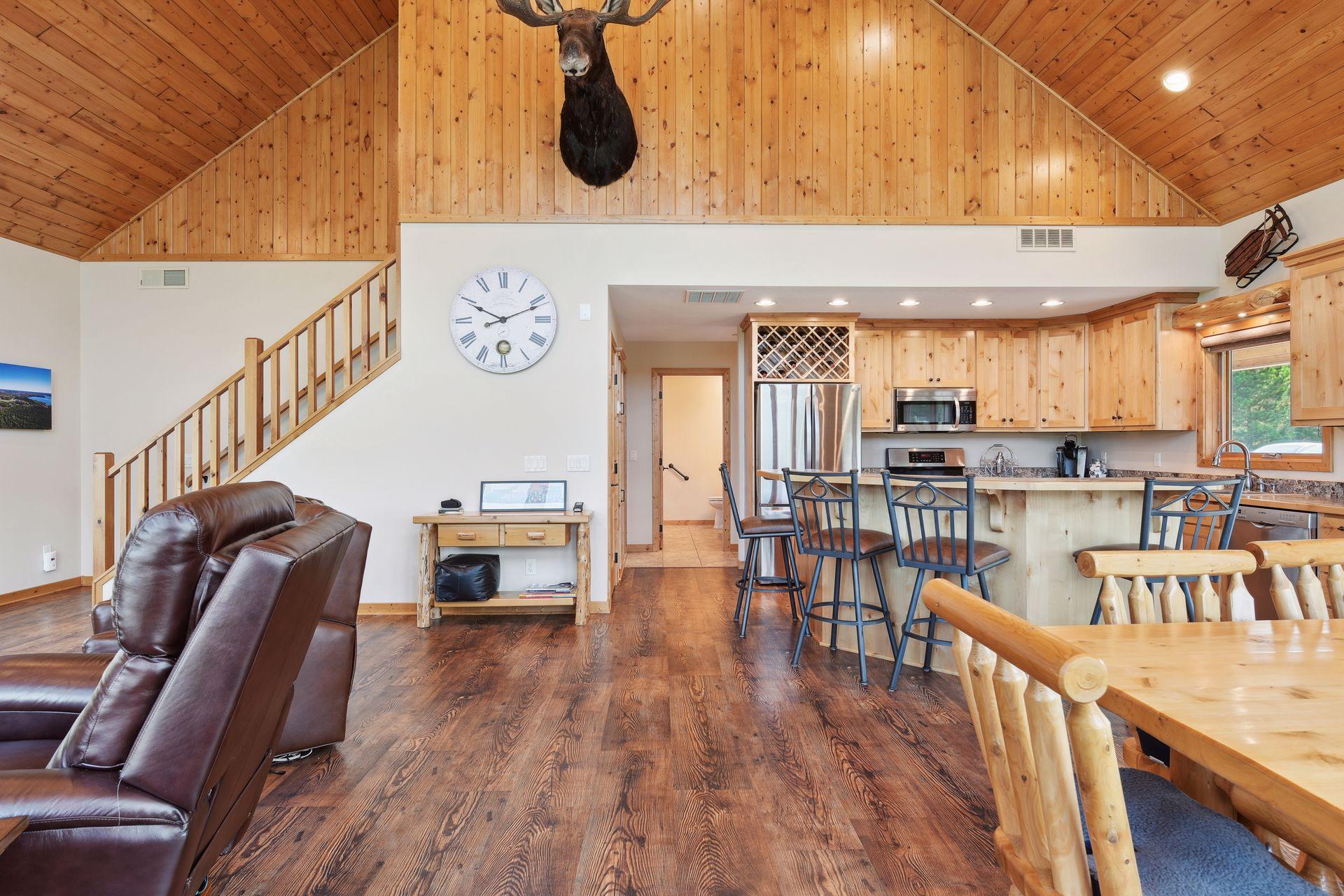 2013 single family home for sale at 28549 305th Place in Aitkin, MN — 5 bed, 4 bath (photo 16 of 49)