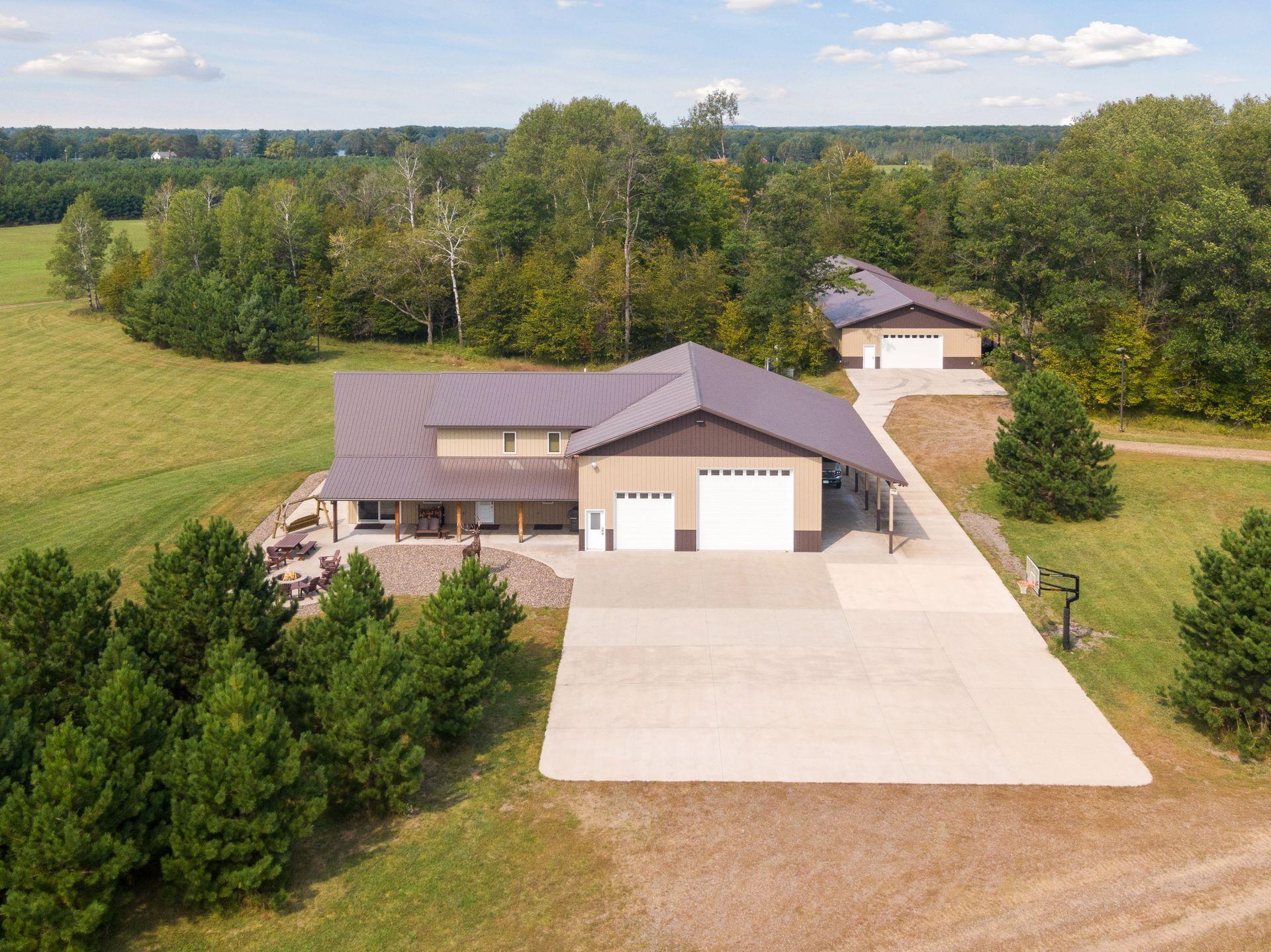 2013 single family home for sale at 28549 305th Place in Aitkin, MN — 5 bed, 4 bath (photo 9 of 49)