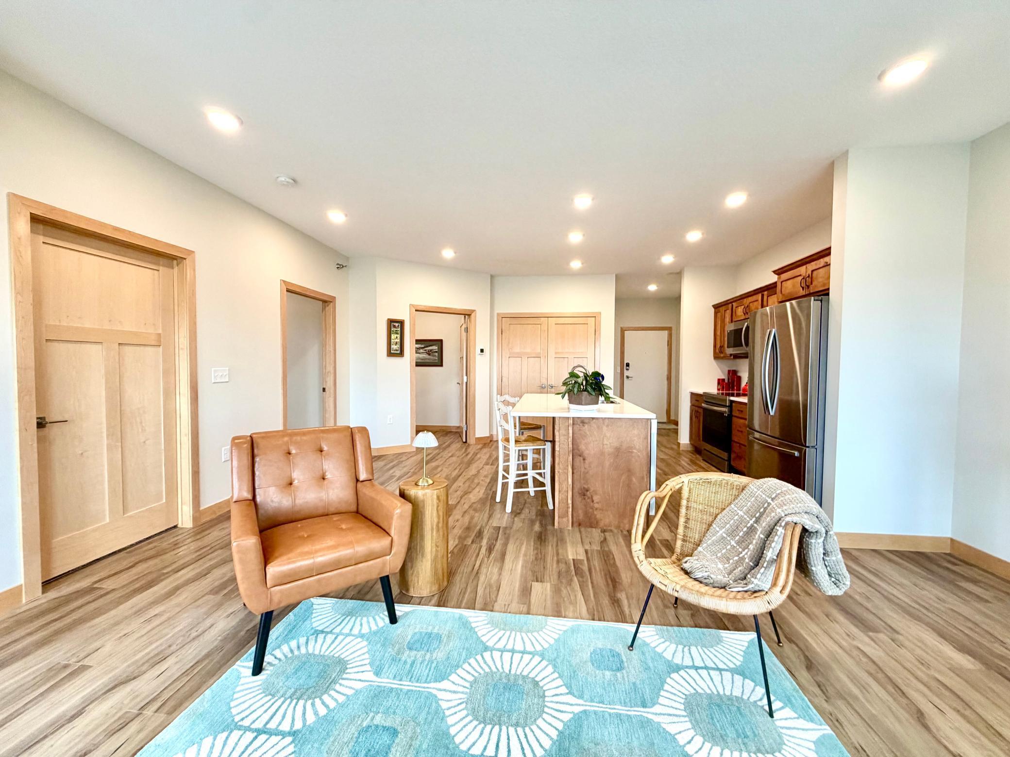 2022 condo for sale at 715 Lake Shore Drive NE, Unit 201 in Bemidji, MN — 1 bed, 1 bath (photo 15 of 36)