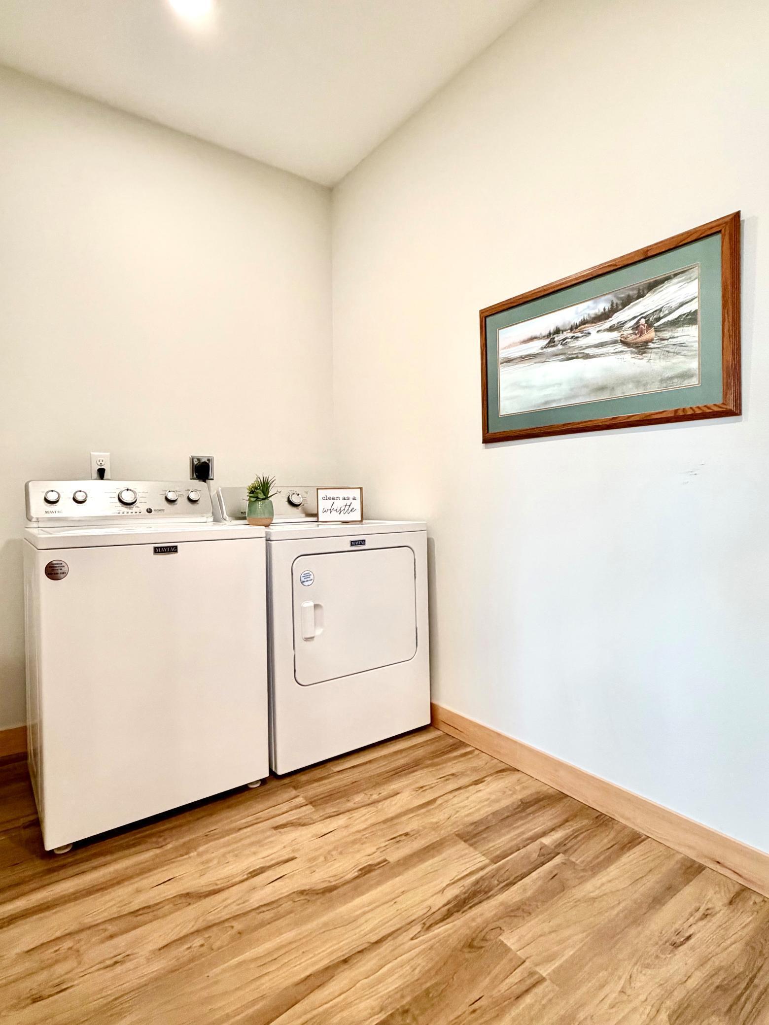 2022 condo for sale at 715 Lake Shore Drive NE, Unit 201 in Bemidji, MN — 1 bed, 1 bath (photo 27 of 36)