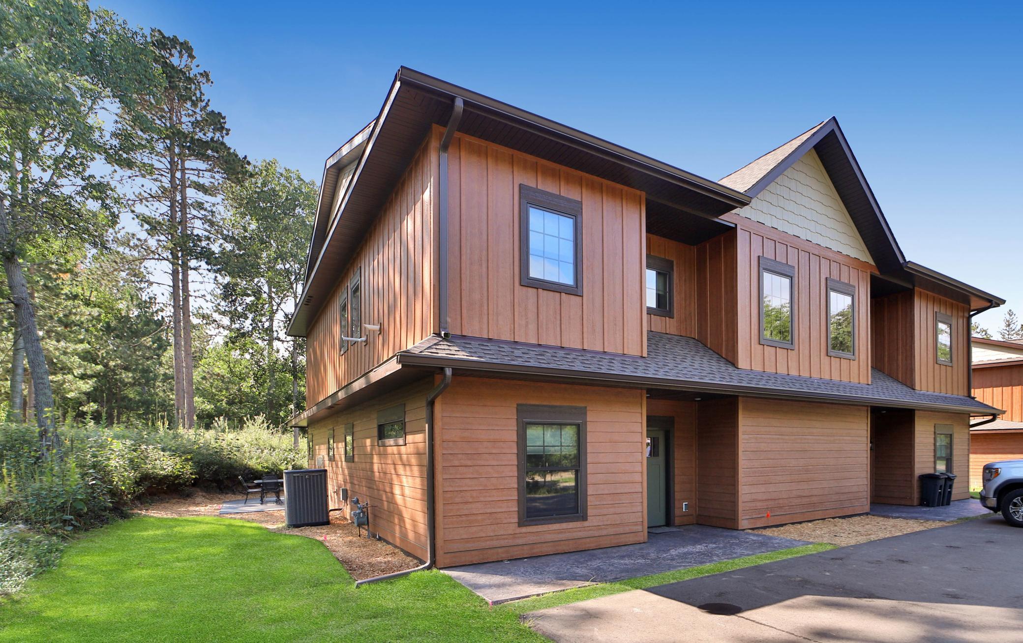 2023 townhouse for sale at 35165 Quiet Aly in Pequot Lakes, MN — 4 bed, 5 bath (photo 2 of 50)