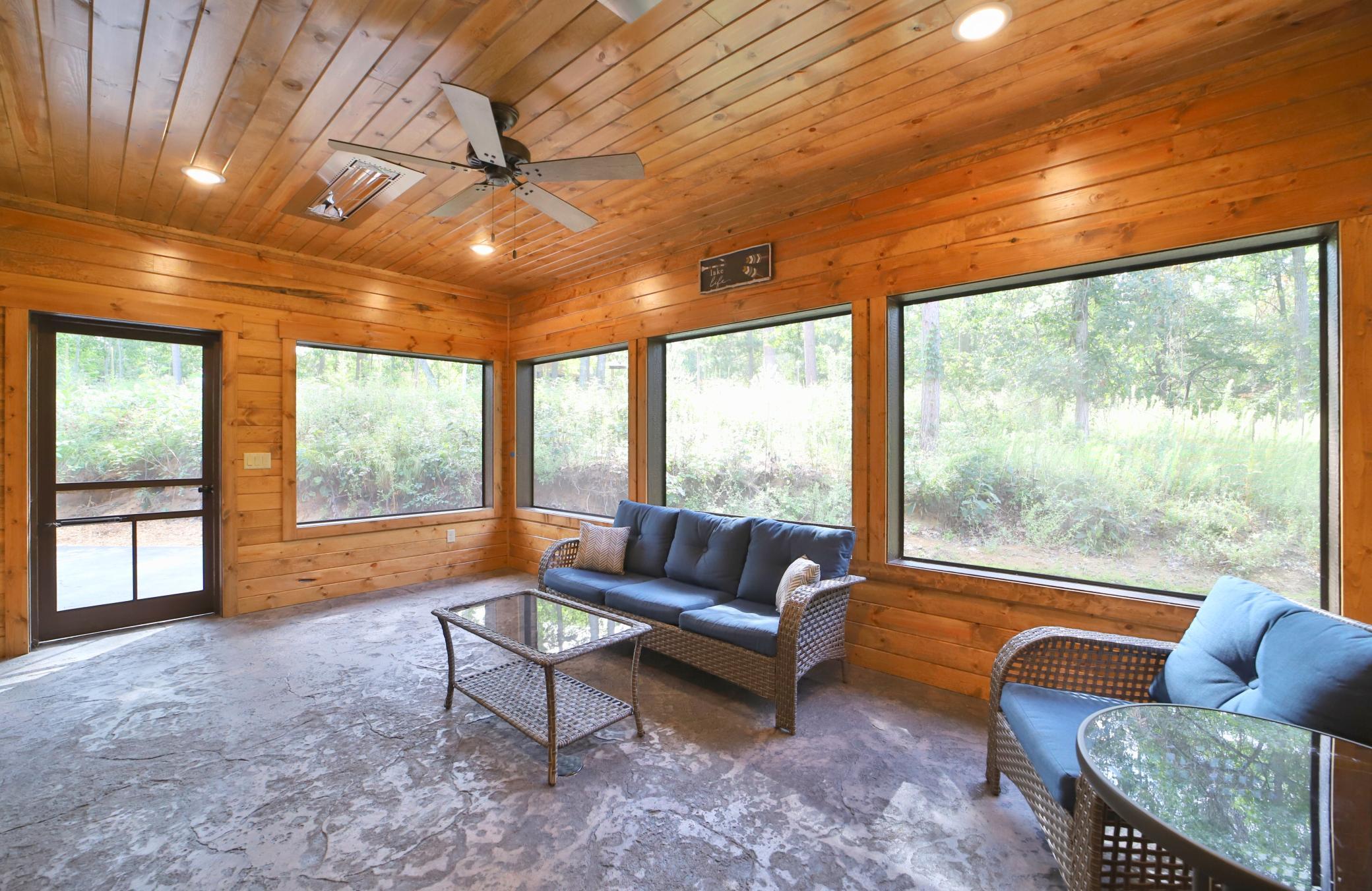 2023 townhouse for sale at 35165 Quiet Aly in Pequot Lakes, MN — 4 bed, 5 bath (photo 17 of 50)