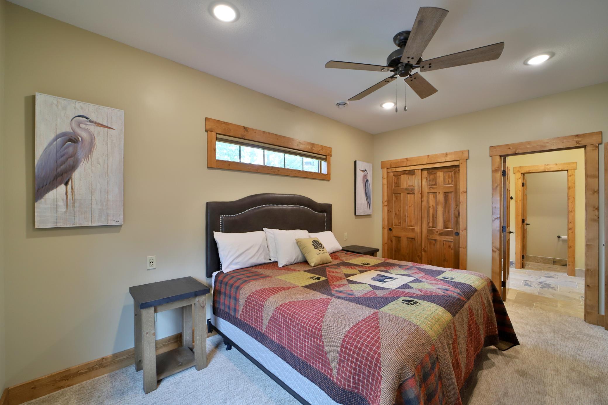 2023 townhouse for sale at 35165 Quiet Aly in Pequot Lakes, MN — 4 bed, 5 bath (photo 20 of 50)