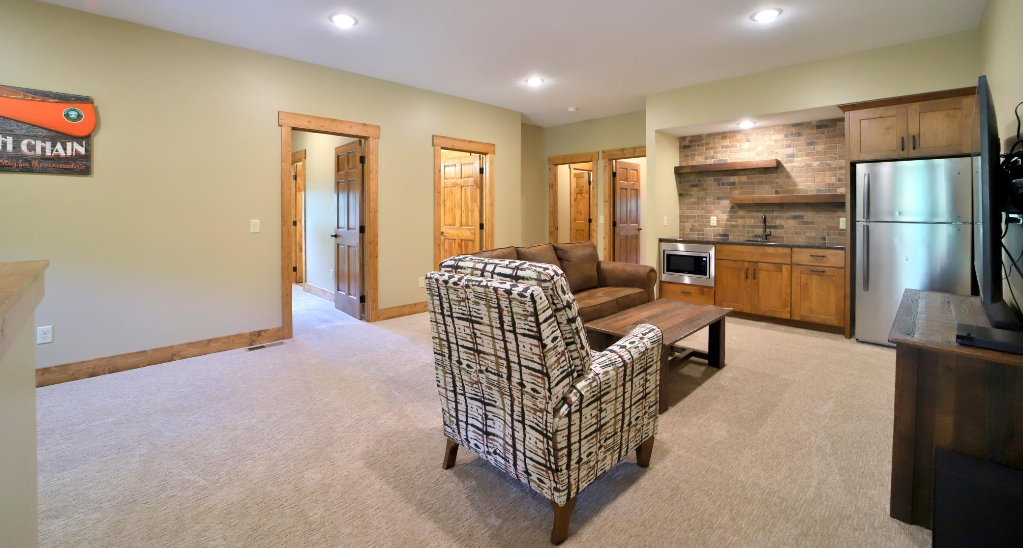 2023 townhouse for sale at 35165 Quiet Aly in Pequot Lakes, MN — 4 bed, 5 bath (photo 26 of 50)