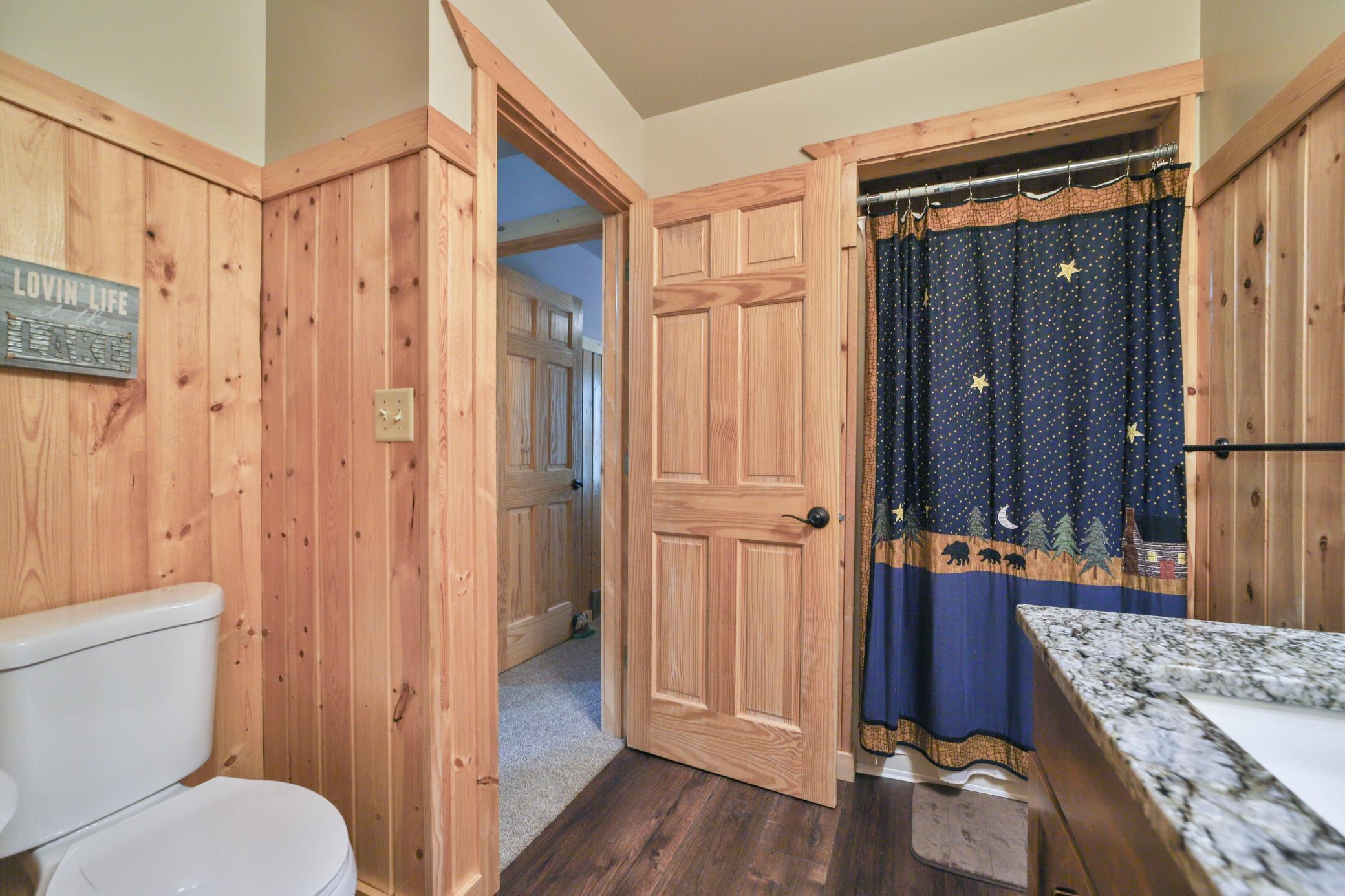 2000 townhouse for sale at 35372 Vacation Drive, Unit 22 in Pequot Lakes, MN — 4 bed, 2 bath (photo 15 of 23)
