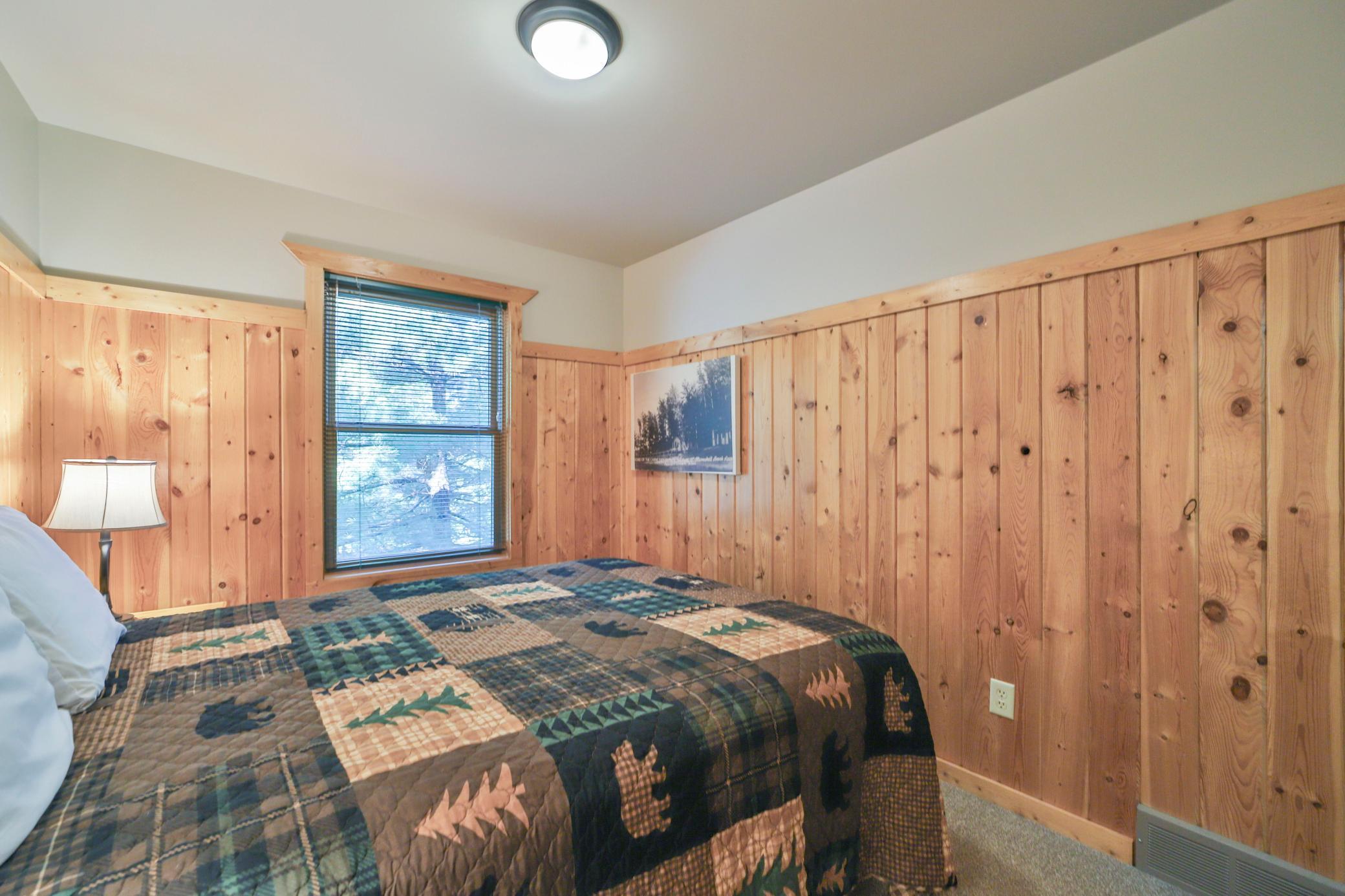 2000 townhouse for sale at 35372 Vacation Drive, Unit 22 in Pequot Lakes, MN — 4 bed, 2 bath (photo 17 of 23)