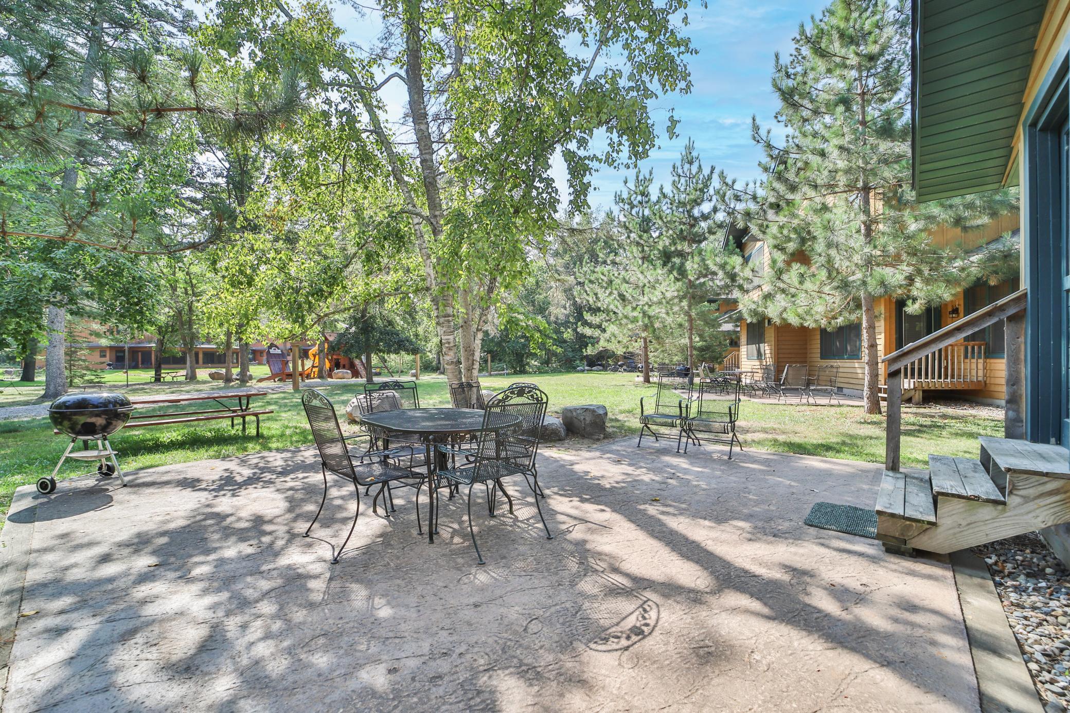 2000 townhouse for sale at 35372 Vacation Drive, Unit 22 in Pequot Lakes, MN — 4 bed, 2 bath (photo 19 of 23)