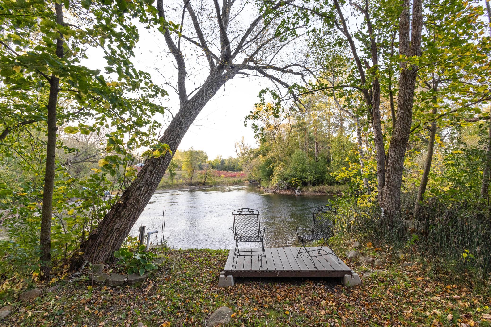 1998 single family home for sale at 26760 Riverside Drive in Fergus Falls, MN — 4 bed, 3 bath (photo 2 of 58)