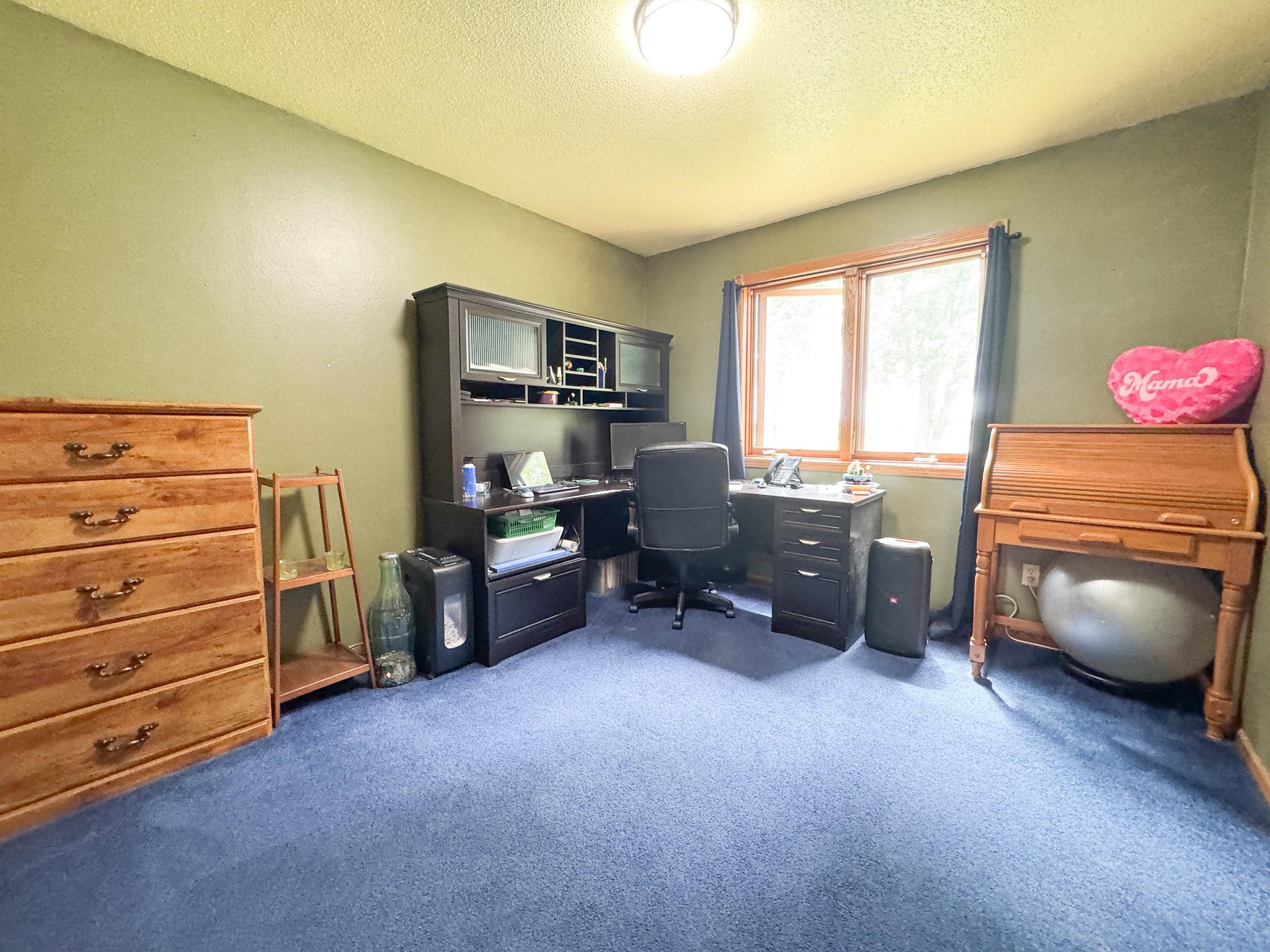 1998 single family home for sale at 26760 Riverside Drive in Fergus Falls, MN — 4 bed, 3 bath (photo 15 of 58)